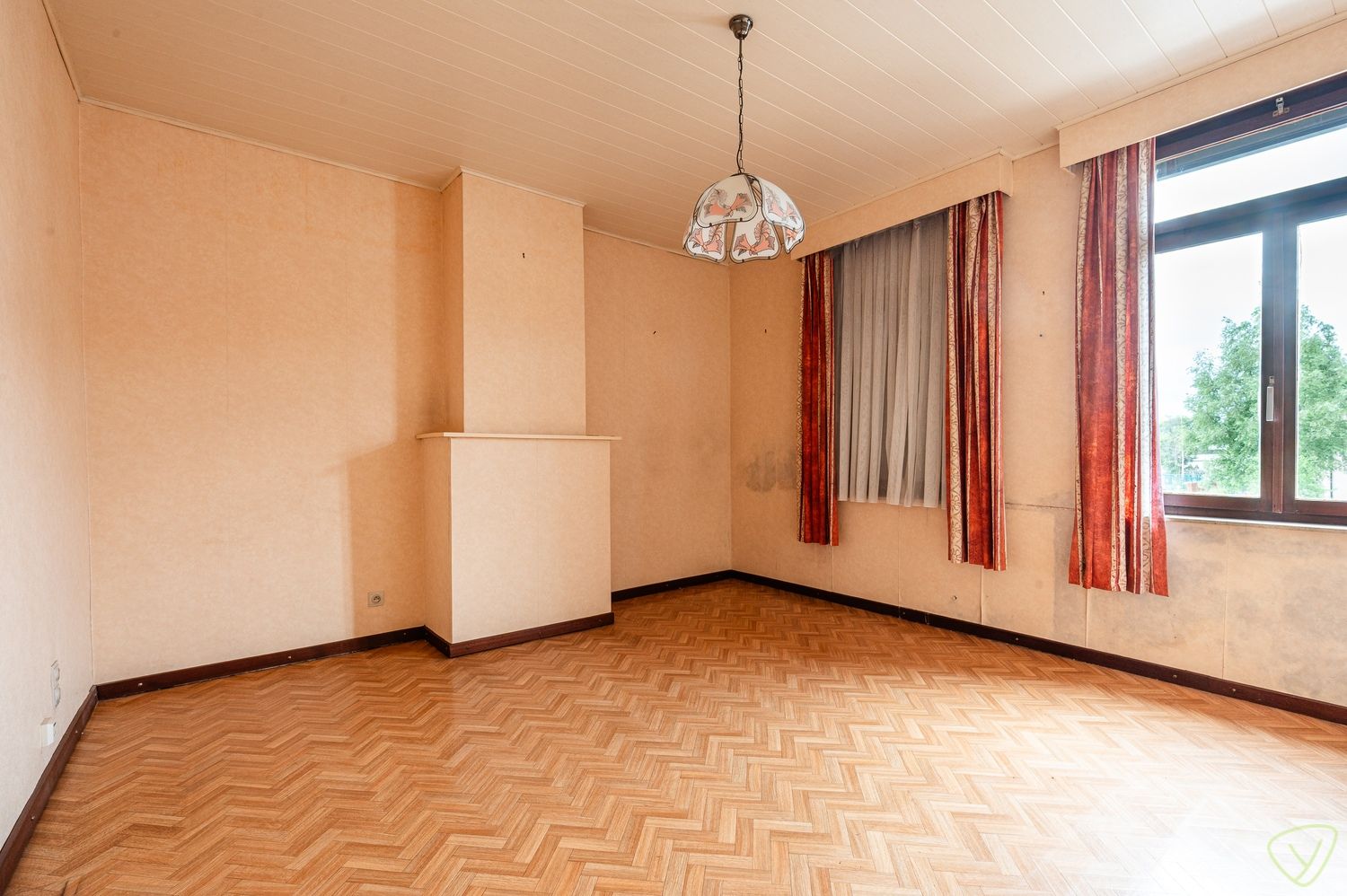 Te renoveren stadswoning met potentieel in hartje Eeklo foto 13