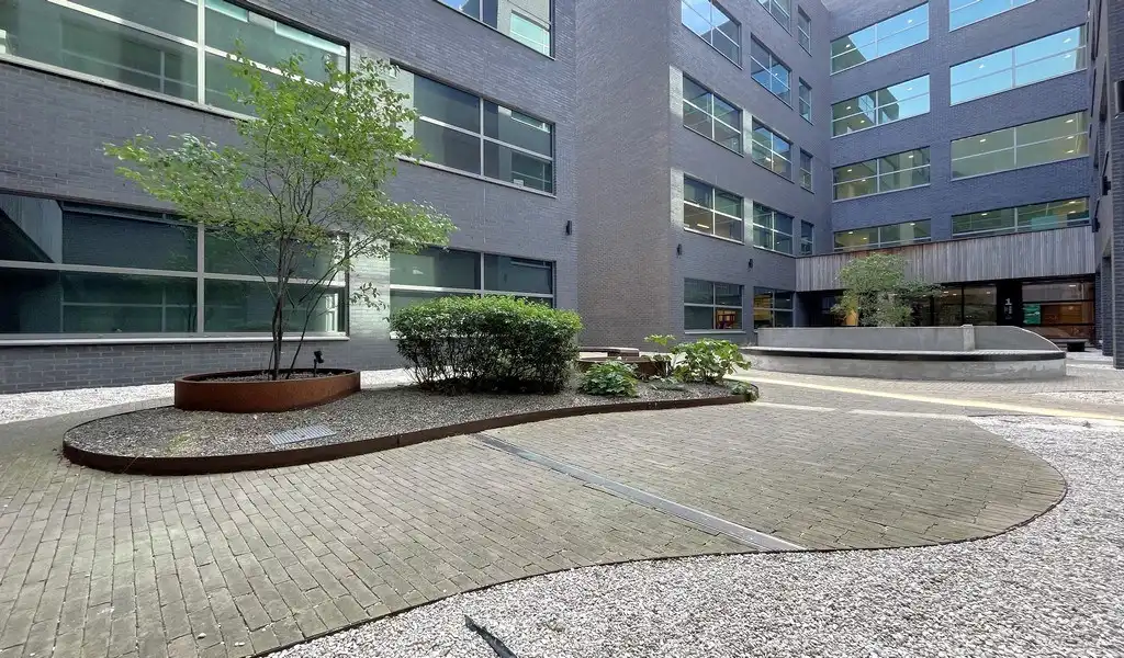 Kantoorruimte te huur in The Sage Berchem foto 10