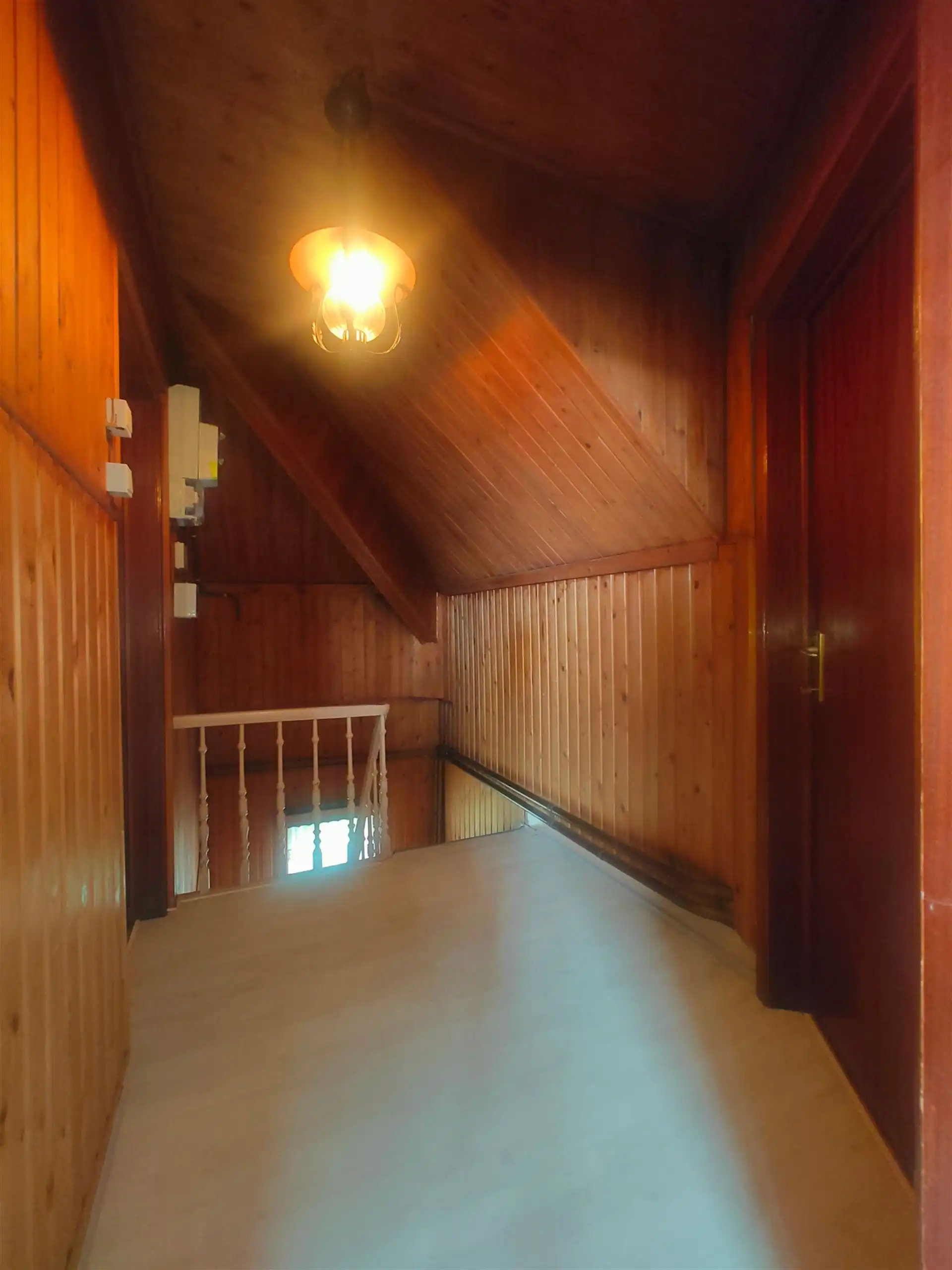 Te renoveren mijnwerkerswoning met 4 slaapkamers en extra  kangoeroegedeelte  foto 7