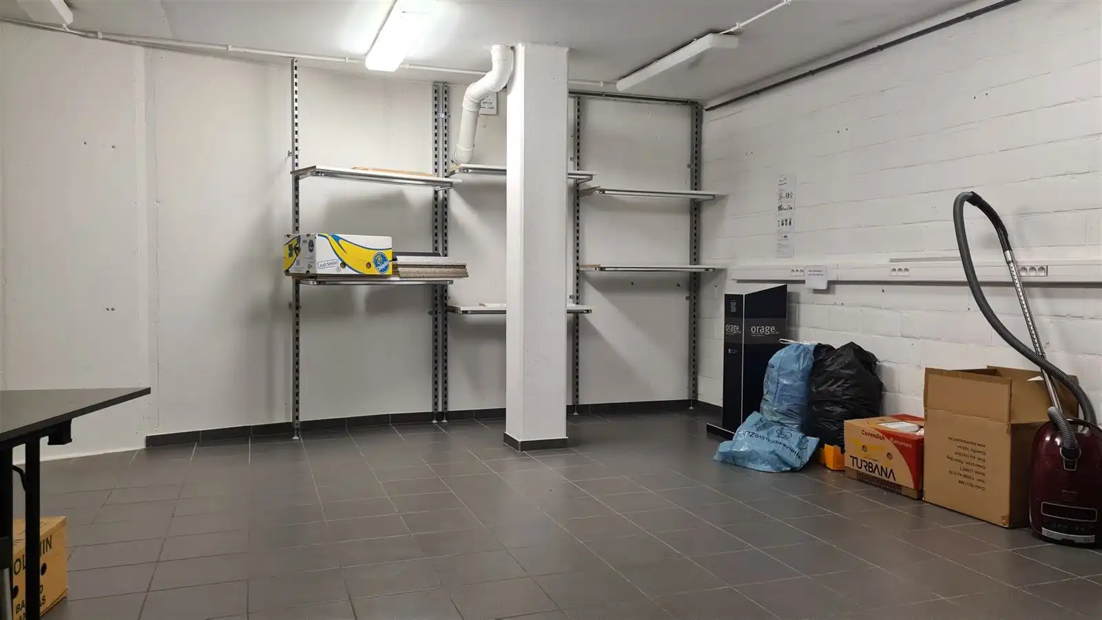 Handelsgelijksvloers op topligging! foto 10