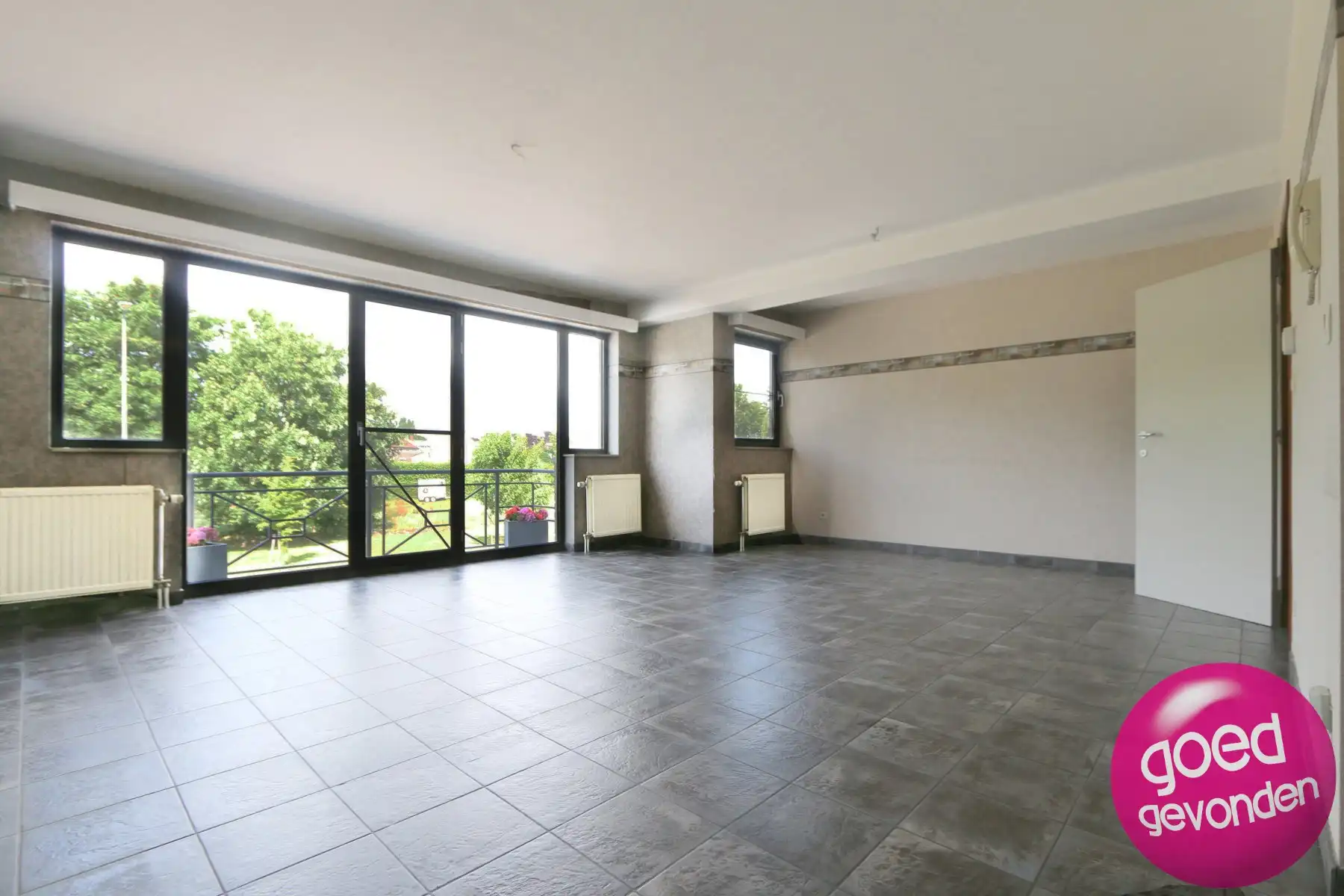 APP - 2 SLK - PARKING - KELDER - UITSTEKENDE LIGGING foto 3