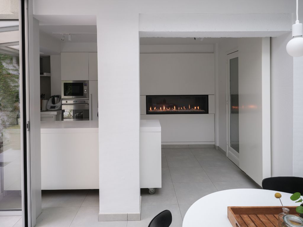 Omgeving Miljoenenkwartier - Bijzonder ruime herenwoning met tuin nabij het Paul de Smet de Naeyerpark. foto 7