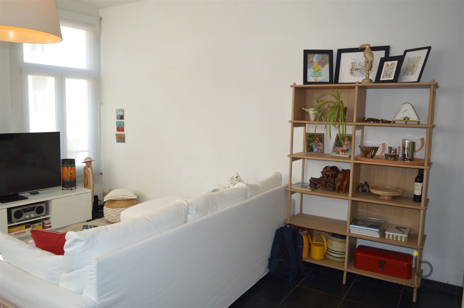Knus één slaapkamer appartement in een zeer trendy buurt! foto 5