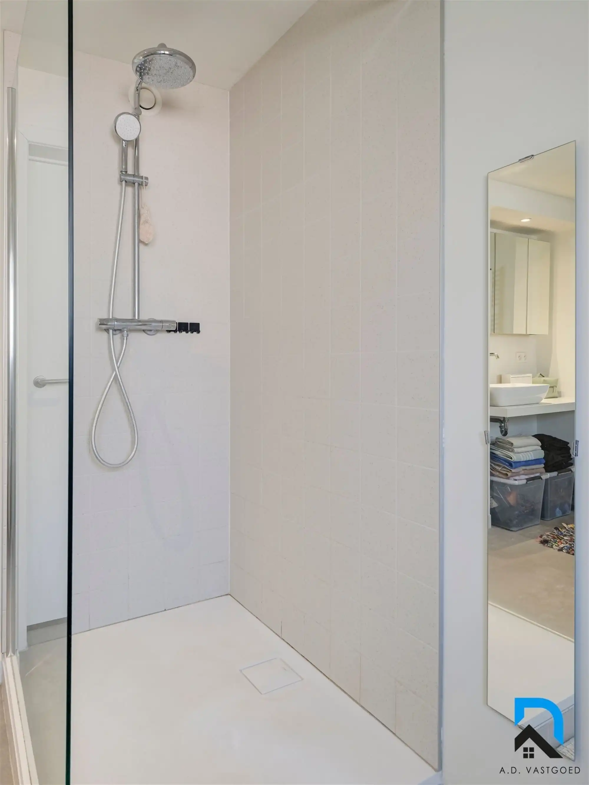 Gerenoveerde woning met tuin op toplocatie in Hasselt foto 22