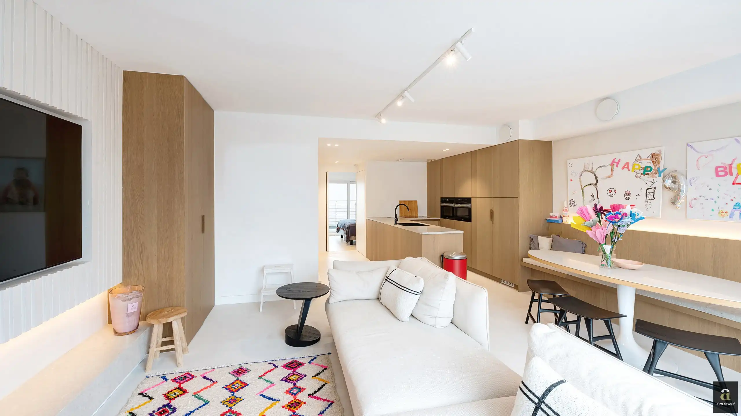 Instapklaar duplexappartement met 3 slaapkamers en terrassen. foto 3