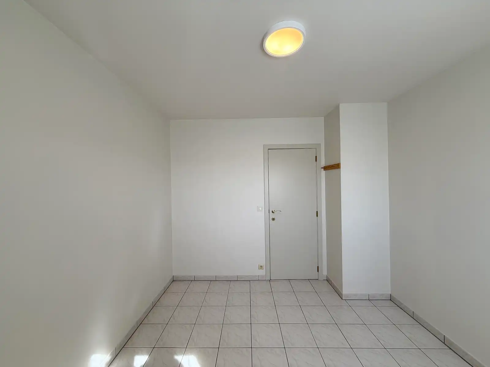 Instapklaar appartement met 2 slaapkamers en terrasje foto 16