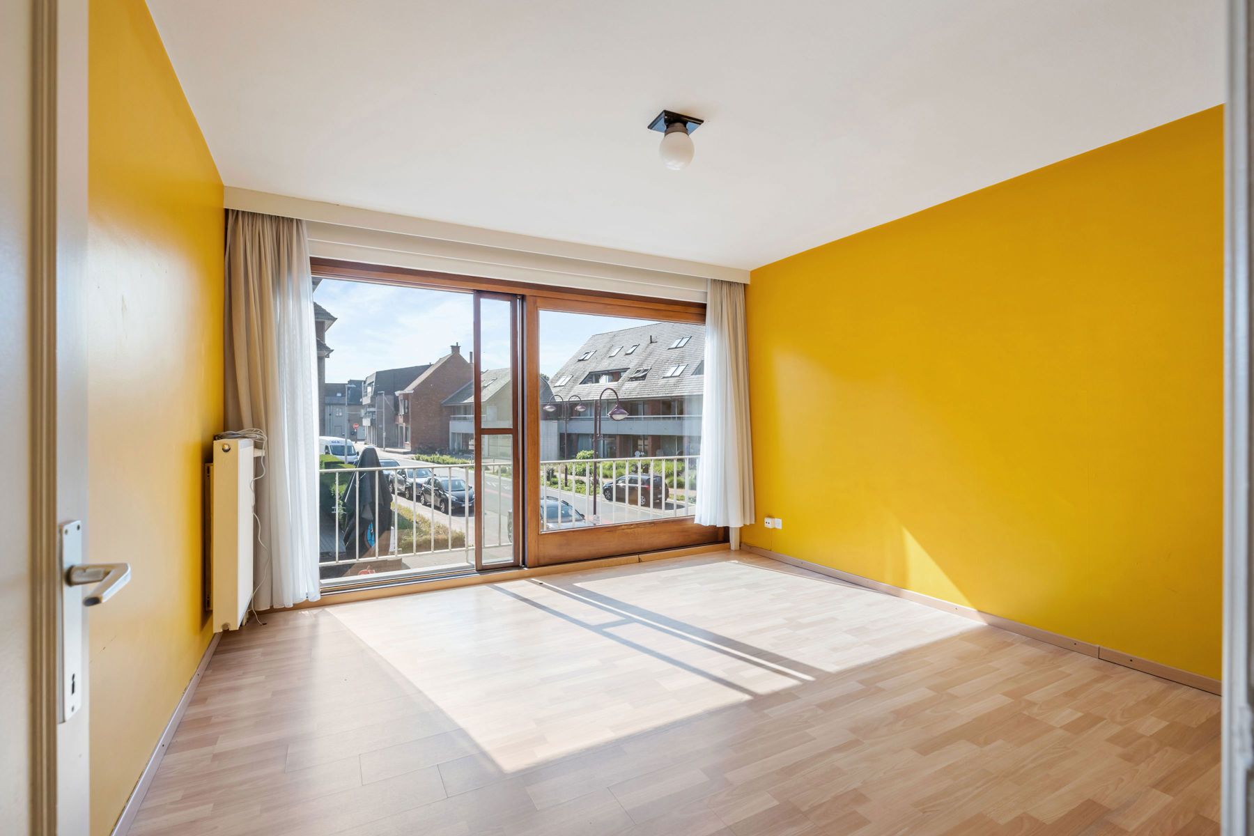 Zeer ruim appartement met 4 kamers foto 10