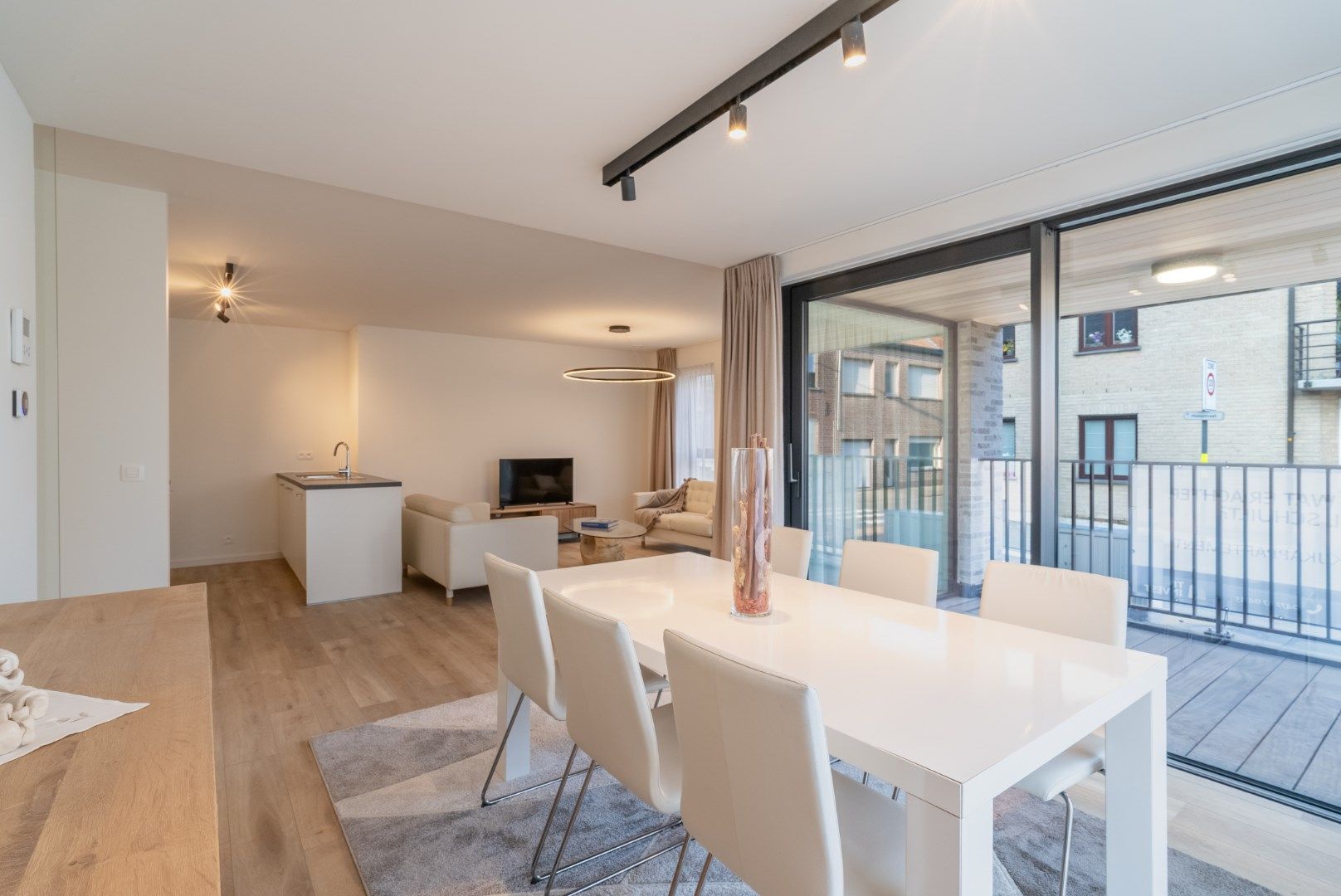 Prachtig gelijkvloers nieuwbouwappartementen met 1 slaapkamer en terras, in Residentie Escautval. foto 4