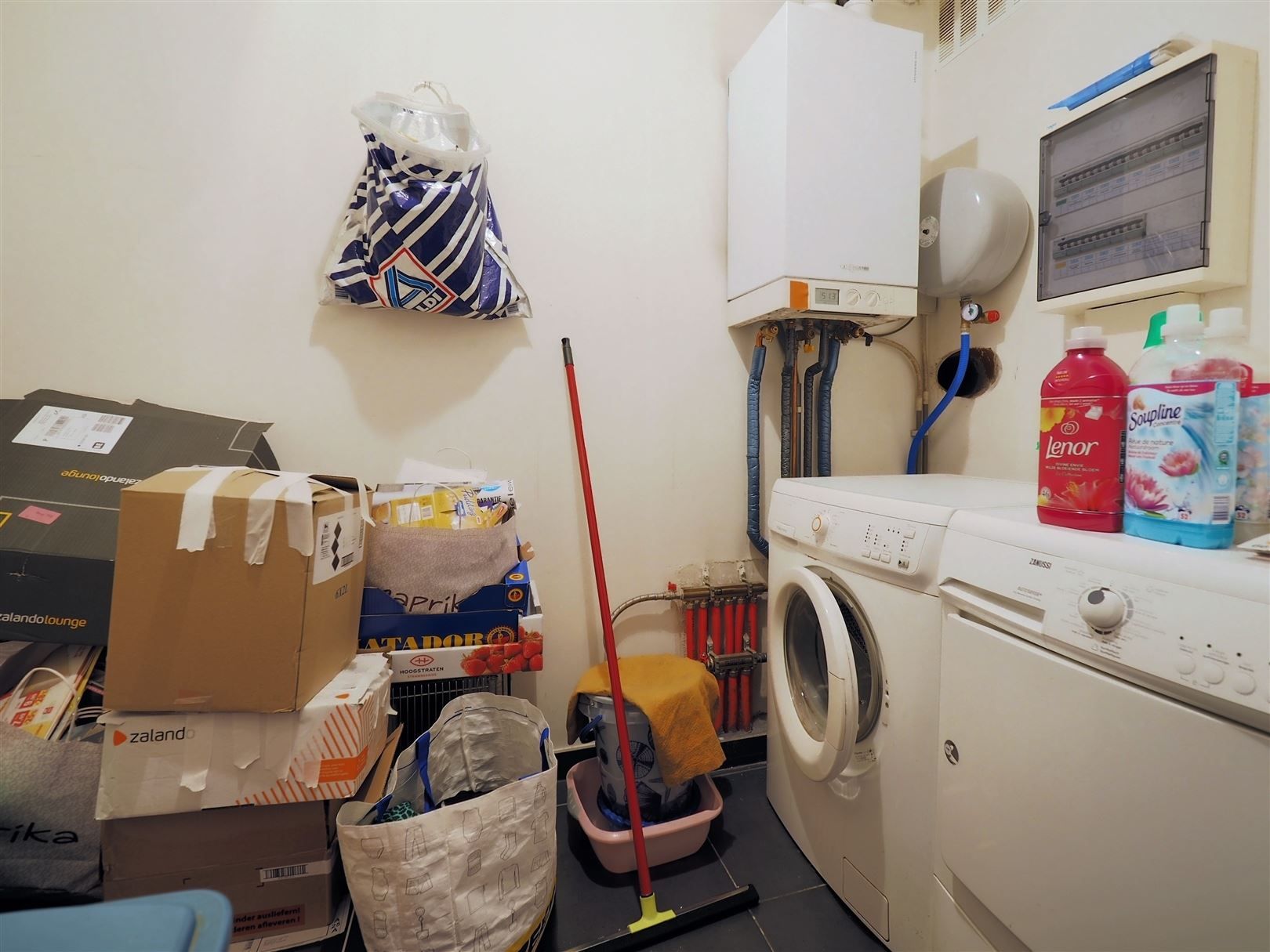 Ruim gelijkvloers appartement met terras en garage te Sint-Amands  foto 12