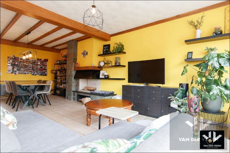 Ruime duplex met 3 slaapkamers in het groene Tuilt-Kuringen foto 3