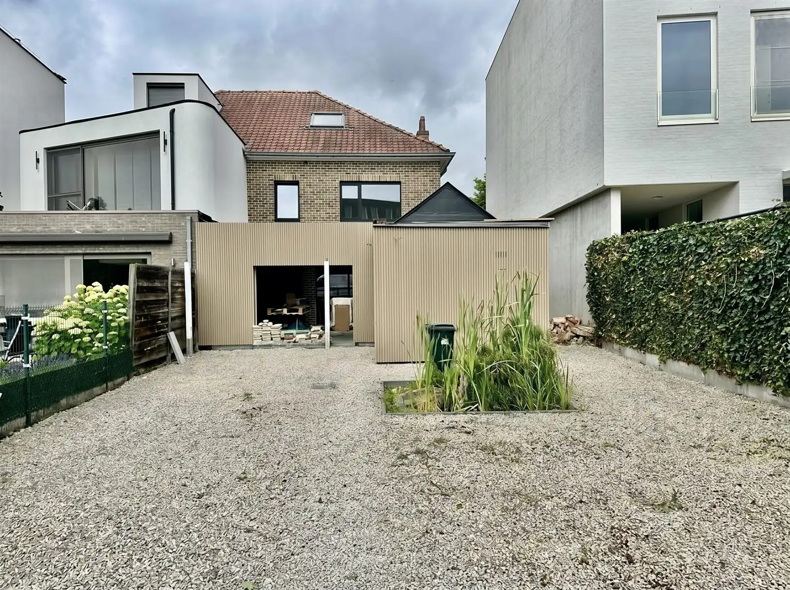 Gerenoveerde woning met 3 slaapkamers foto 3