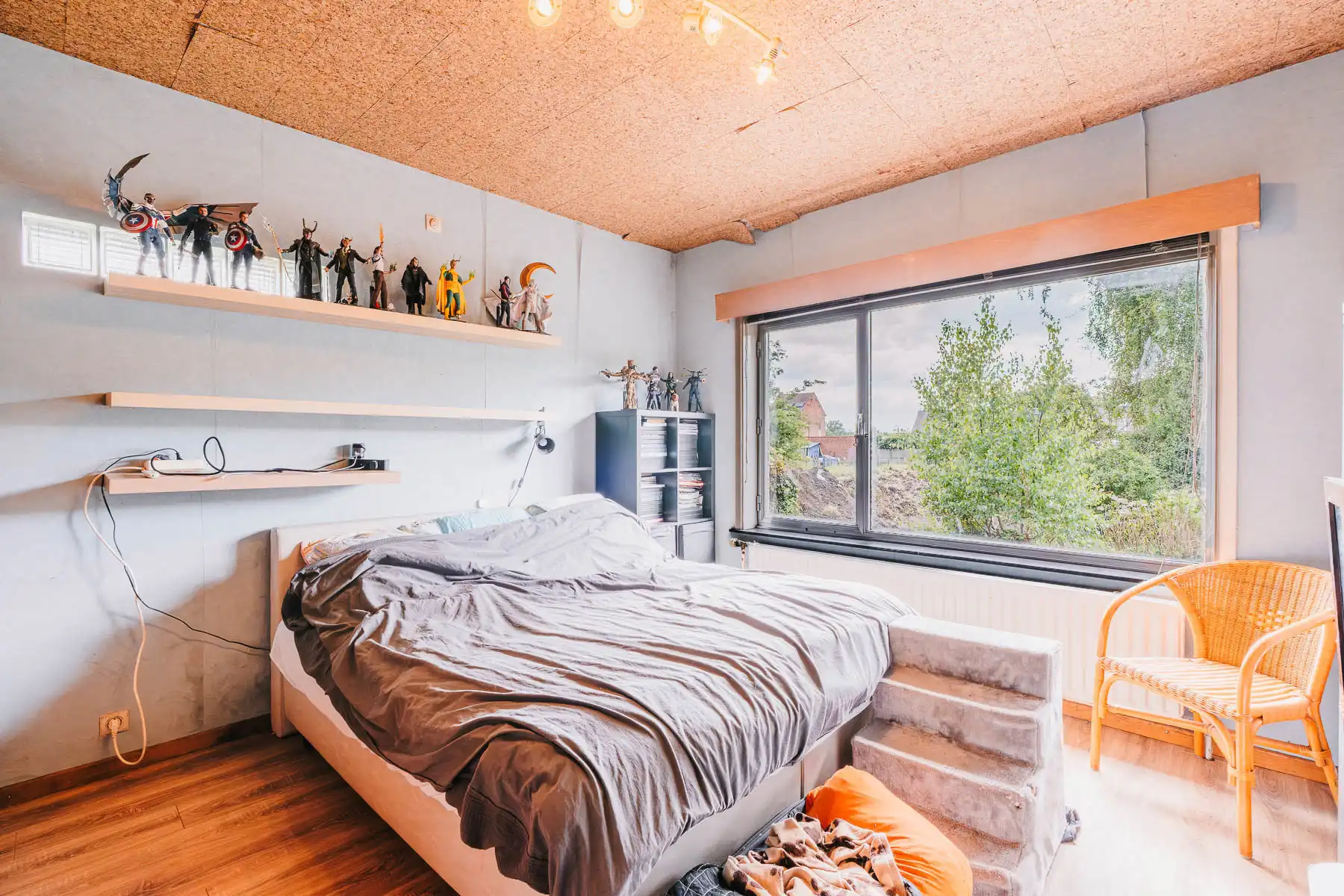 Bungalow op prachtig perceel van 18are in éénrichtingsstraat foto 18