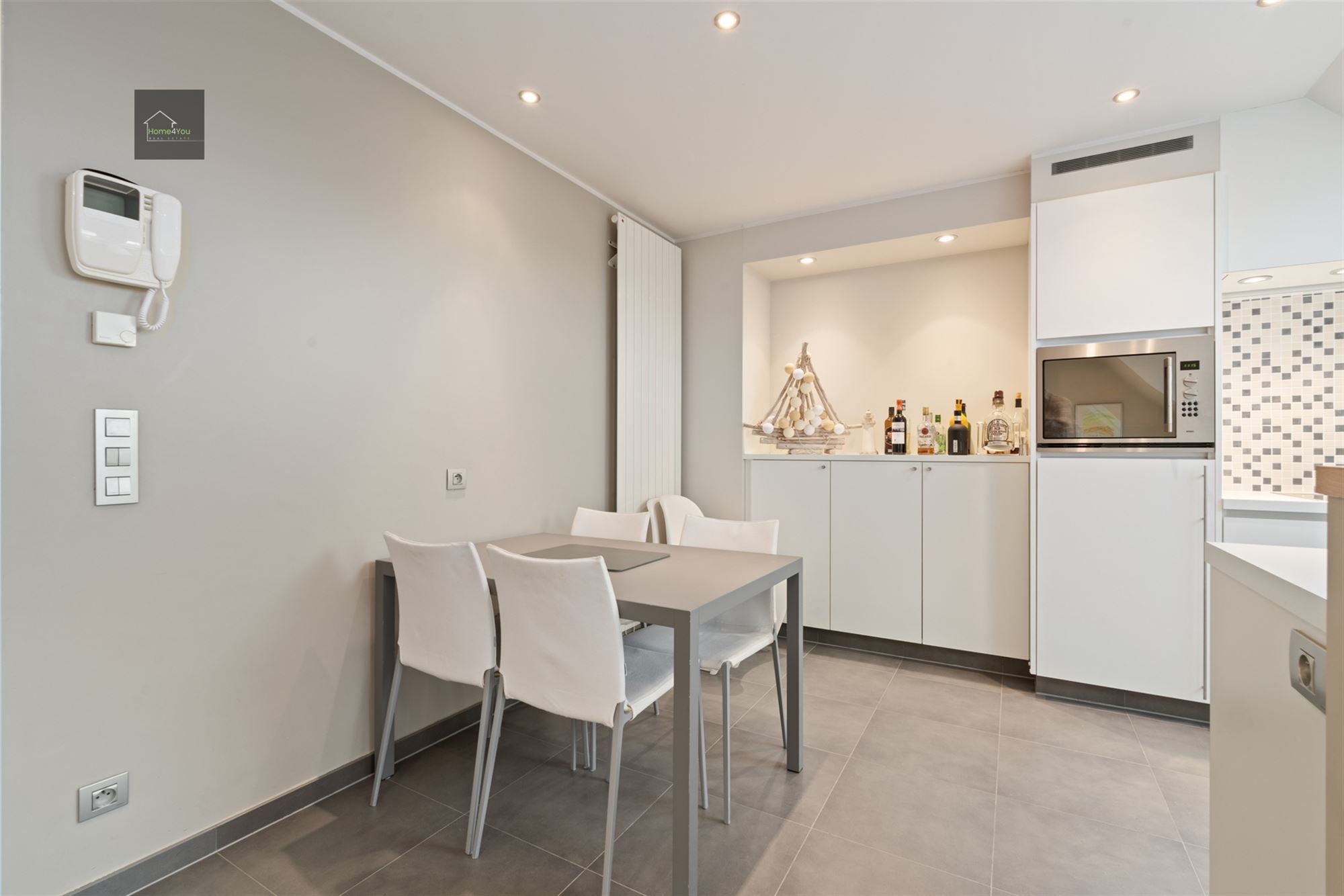 Uniek appartement op de 7e verdieping met terras en zeezicht foto 7