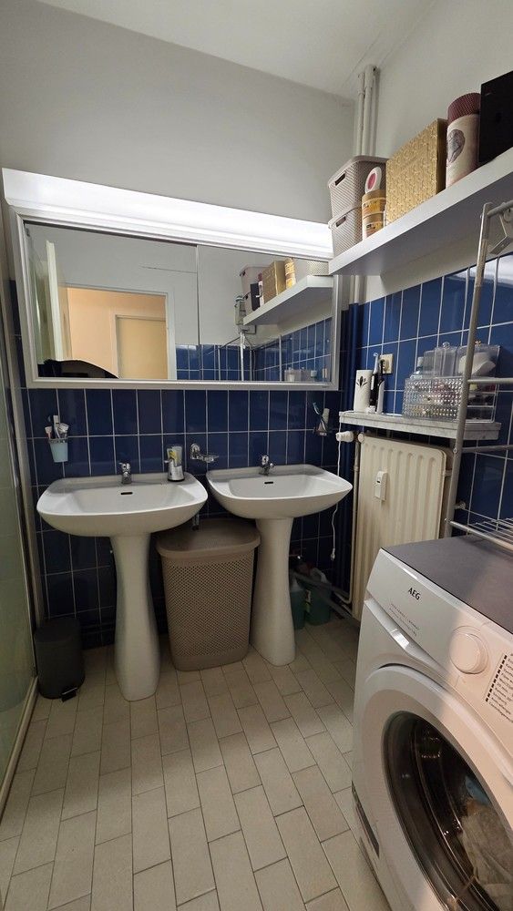 Ruim appartement  met 3 slaapkamers en garage te Berchem! foto 10