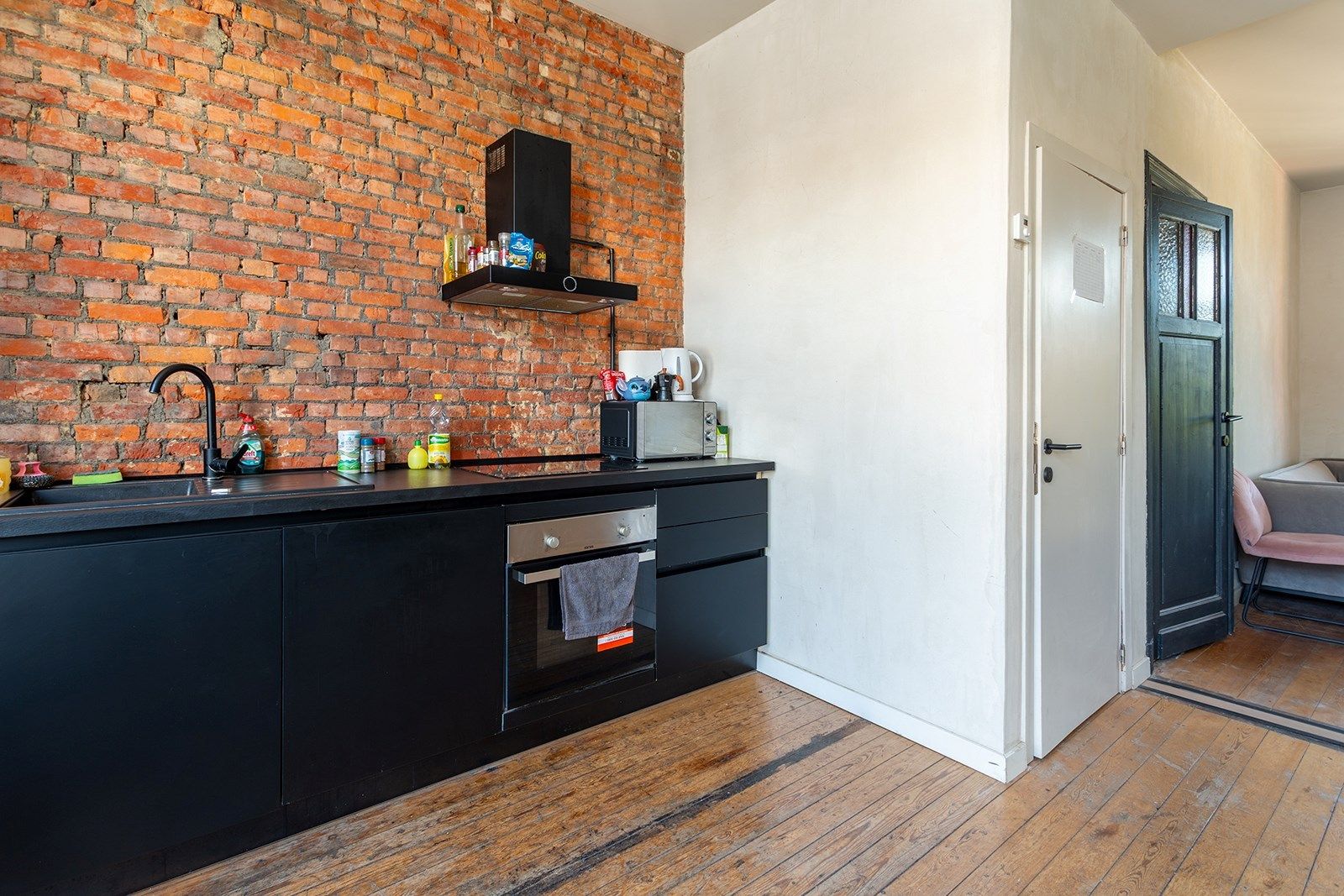 Charmant duplex appartement in authentiek gebouw foto 11