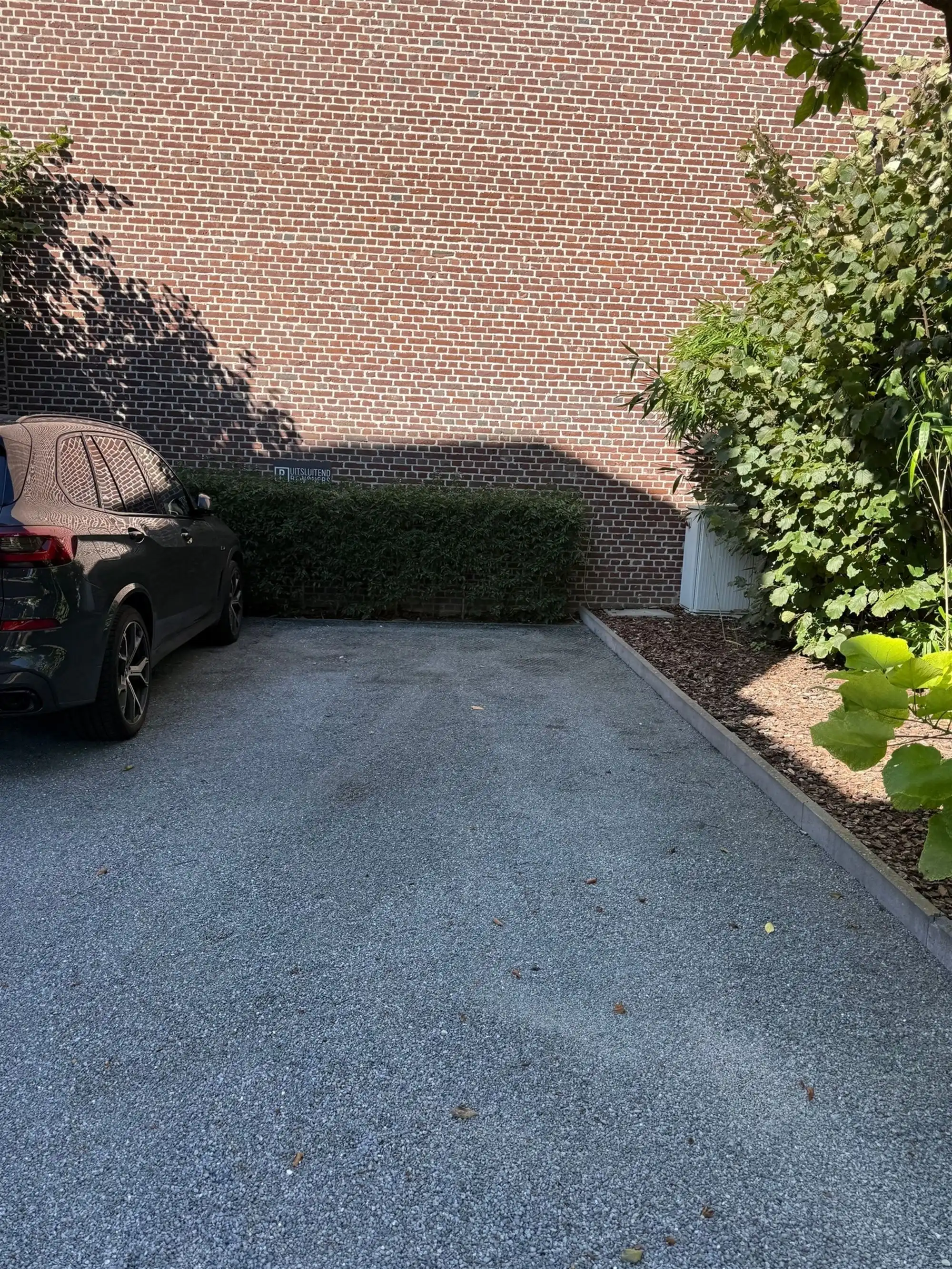 Unieke kantoorruimte in een beeldbepalend pand te Maaseik foto 11