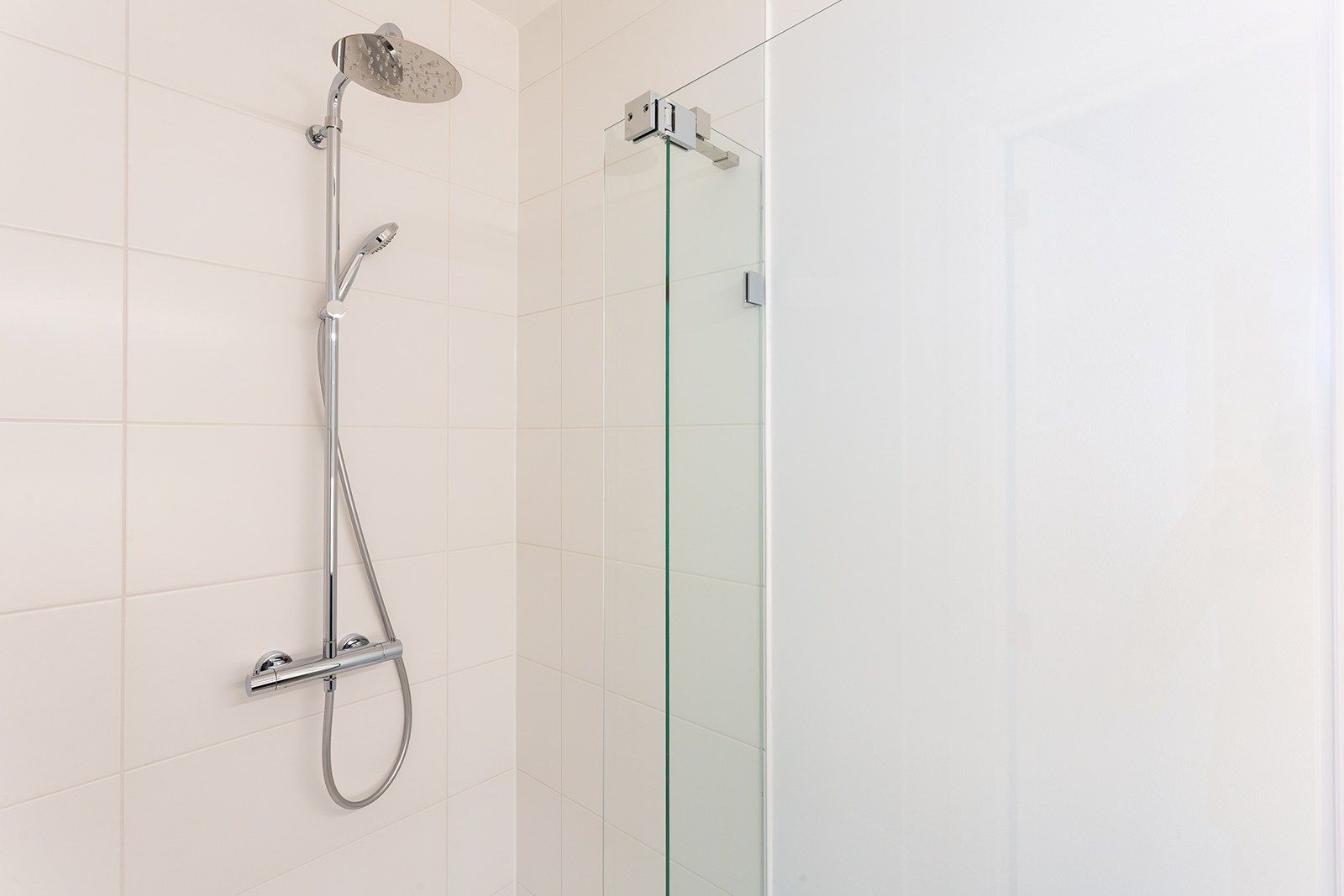 Licht, luxe en uitzicht op de Schelde foto 18