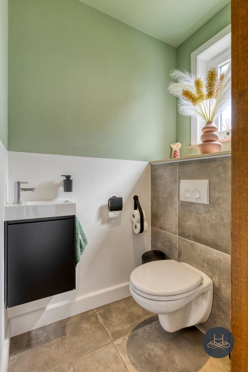 Gerenoveerde ruime woning op toplocatie met tuin foto 14