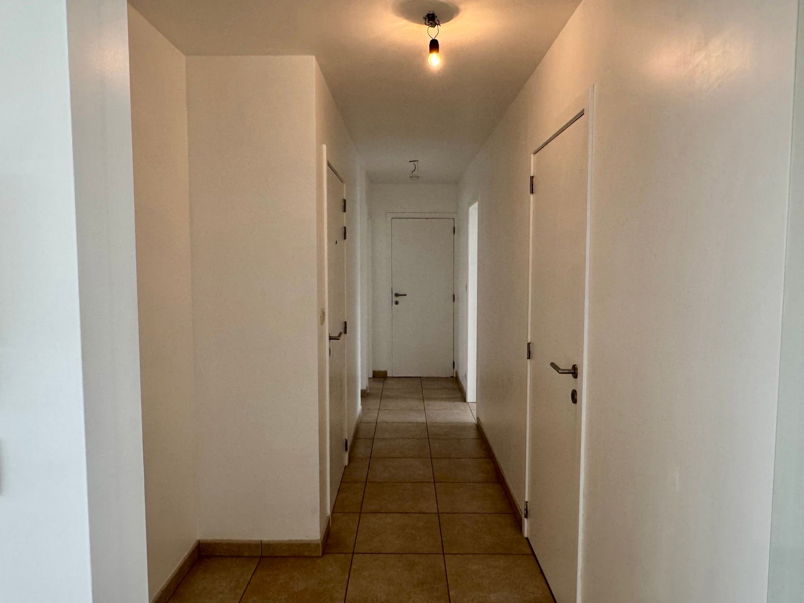 Appartement te huur in centrum Ninove foto 8