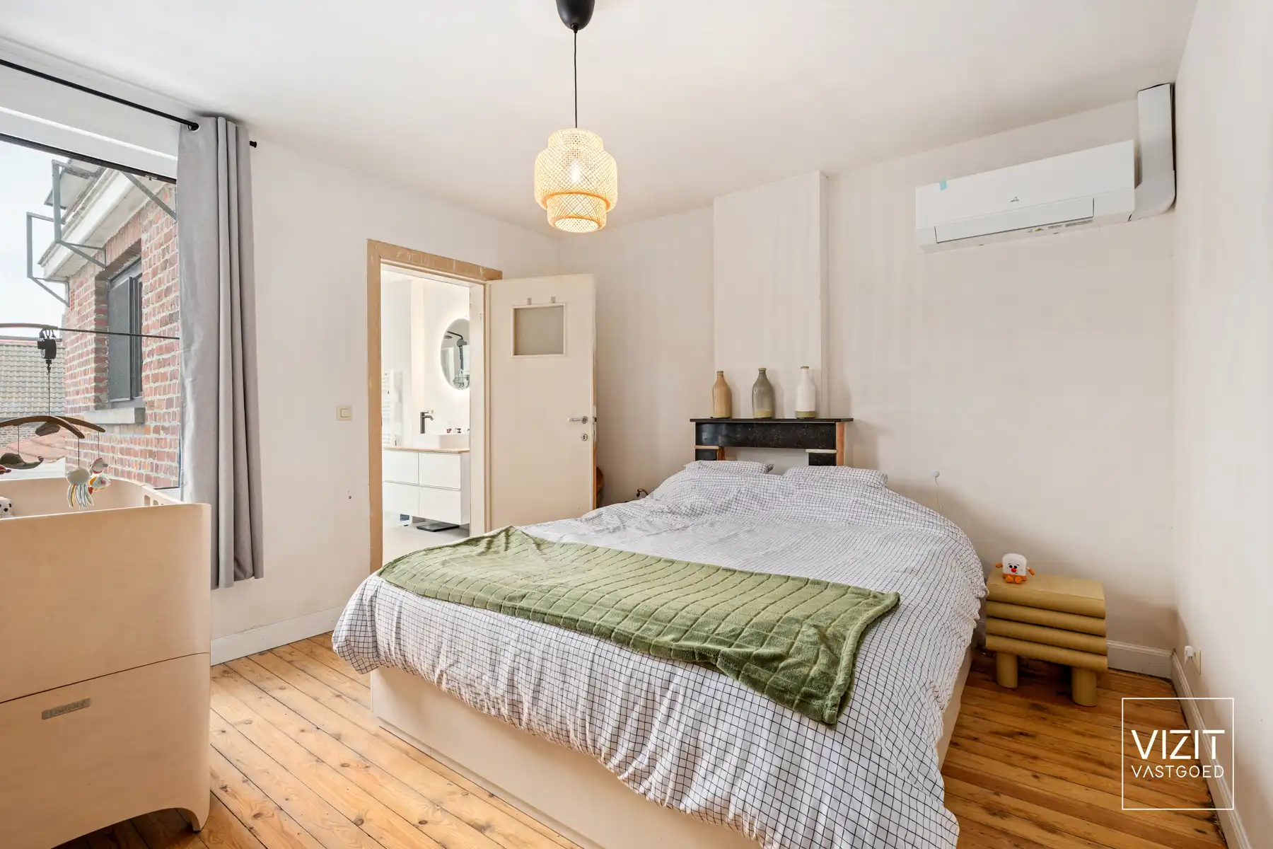 Instapklare en karaktervolle woning in centrum Ninove!  foto 8