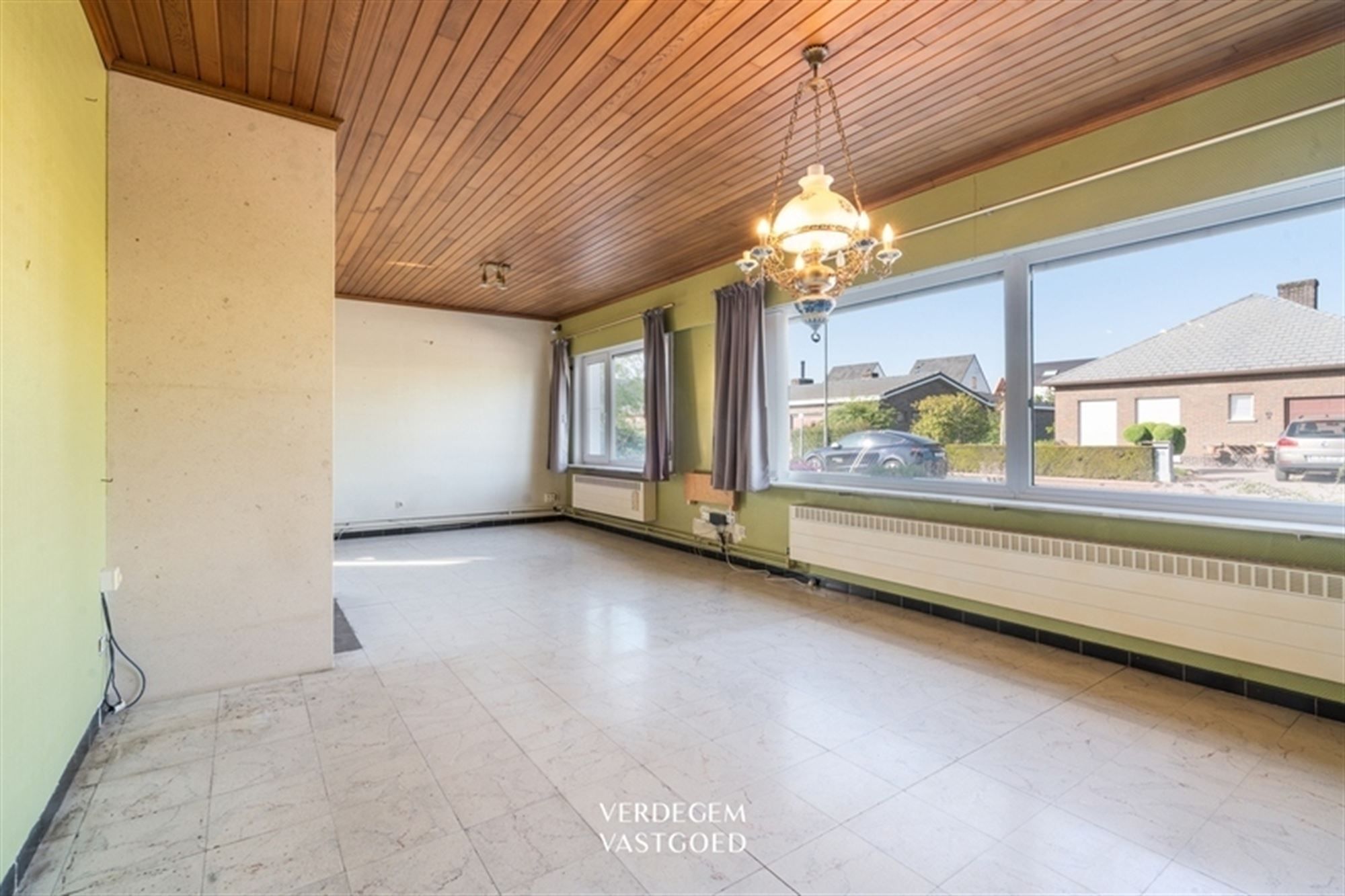 Te renoveren bungalow met 3 slaapkamers in fijne woonwijk foto 3