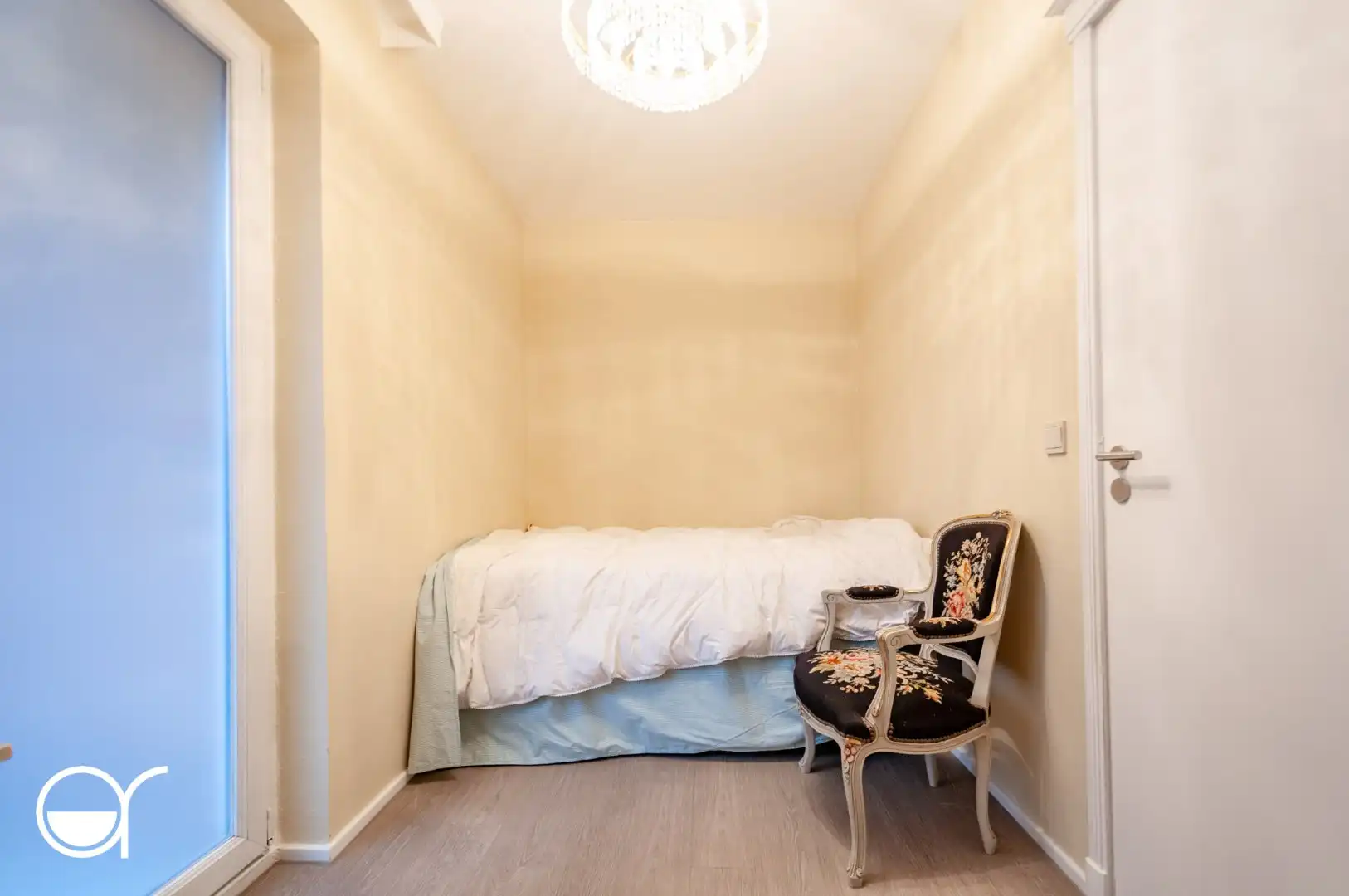 Charmant en lichtrijk 2-slaapkamerappartement aan het Zuidpark foto 19