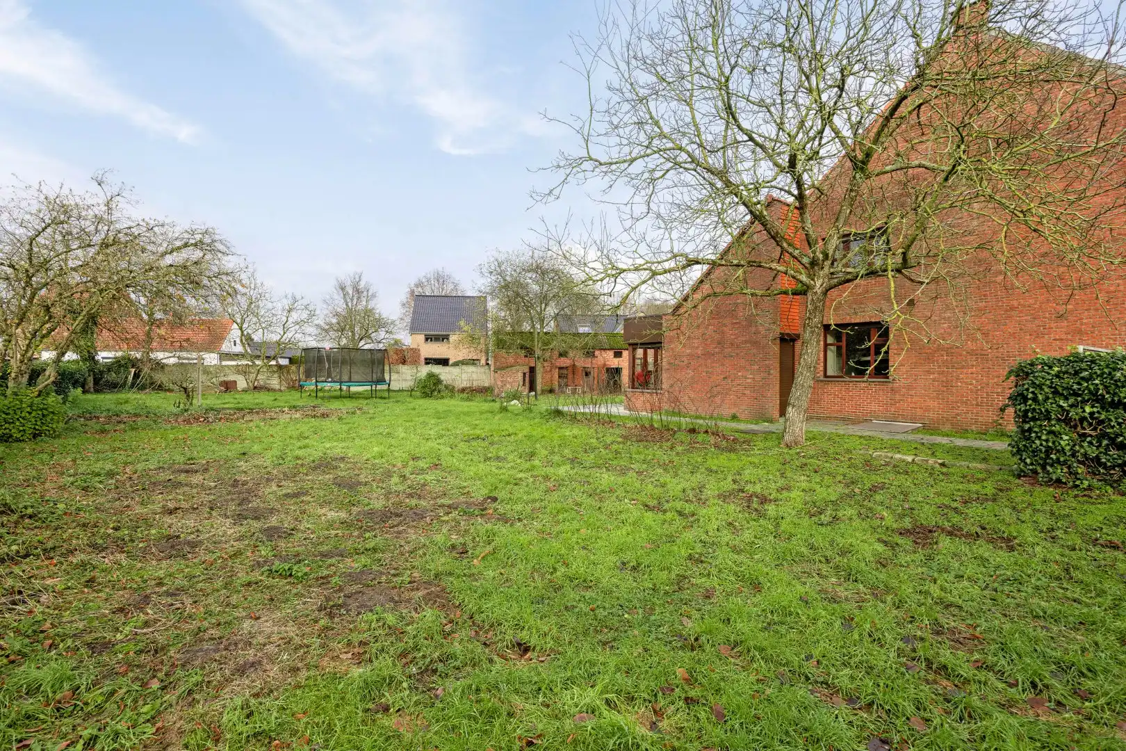 Verder te ontwikkelen eigendom van ca 17are met landelijke karakters. foto 23