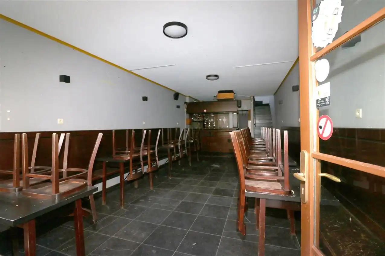 Authentiek bruin café in hartje Scherpenheuvel foto 7