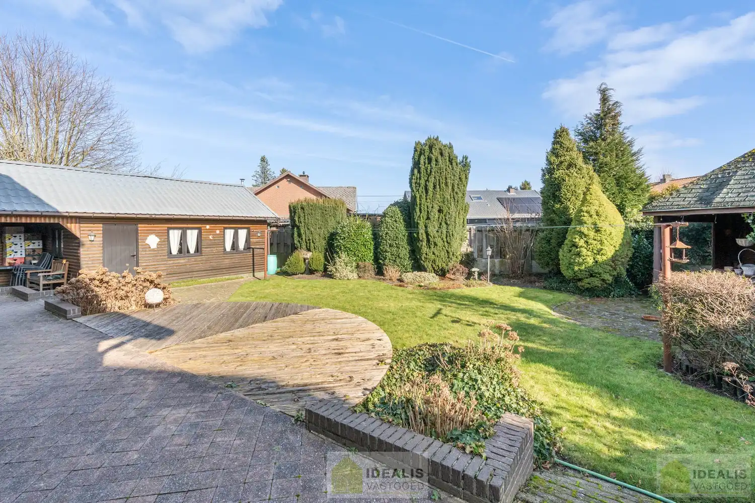 IDEALIS VASTGOED – PERFECT ONDERHOUDEN EN INSTAPKLARE GEZINSWONING MET 4 SLAAPKAMERS, 2 BADKAMERS EN EEN MOOIE WOONOPPERVLAKTE VAN +- 185M² OP EEN AANGENAAM EN RUSTIG GELEGEN PERCEEL VAN 6A 80CA OP GEGEERDE LOCATIE IN ACHEL! foto 30