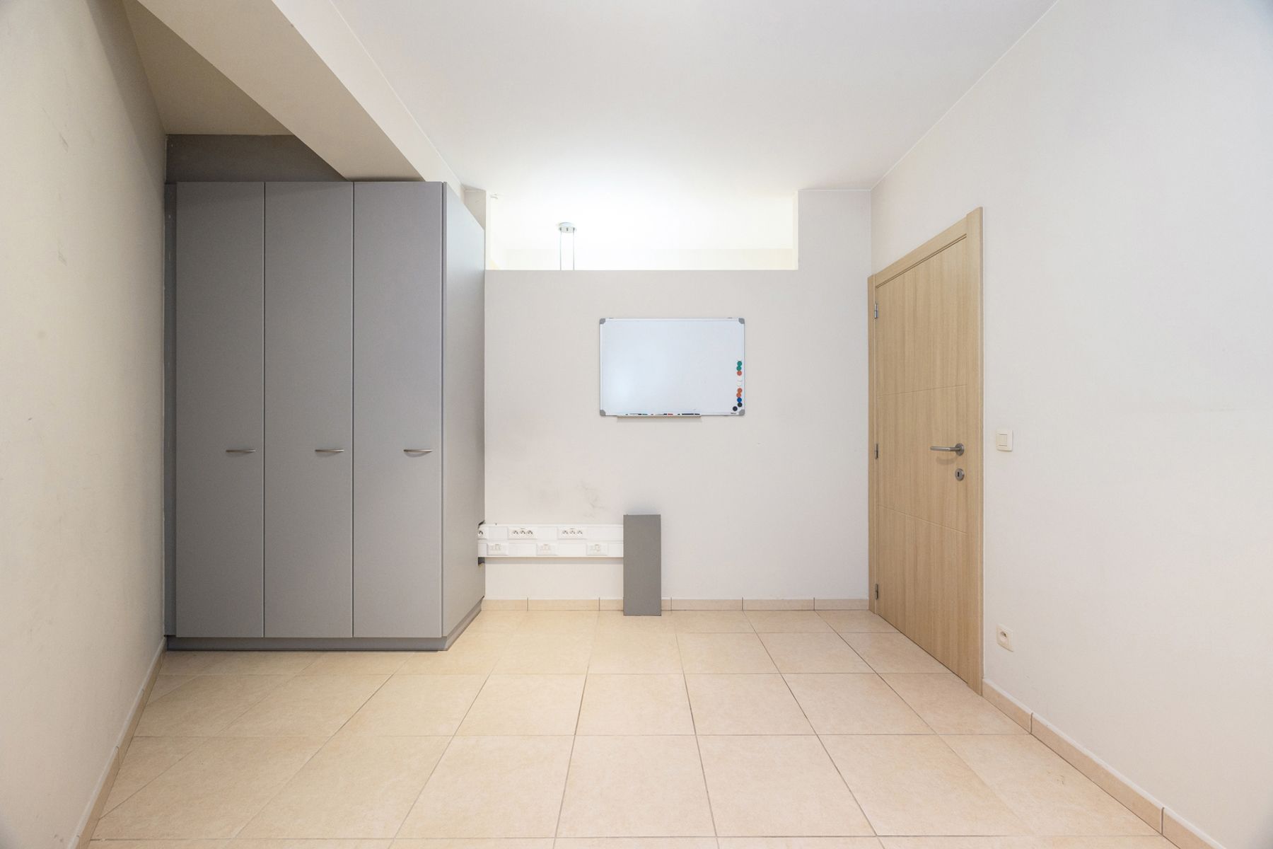 Instapklare kantoor- of praktijkruimte met parking – 86 m² foto 8