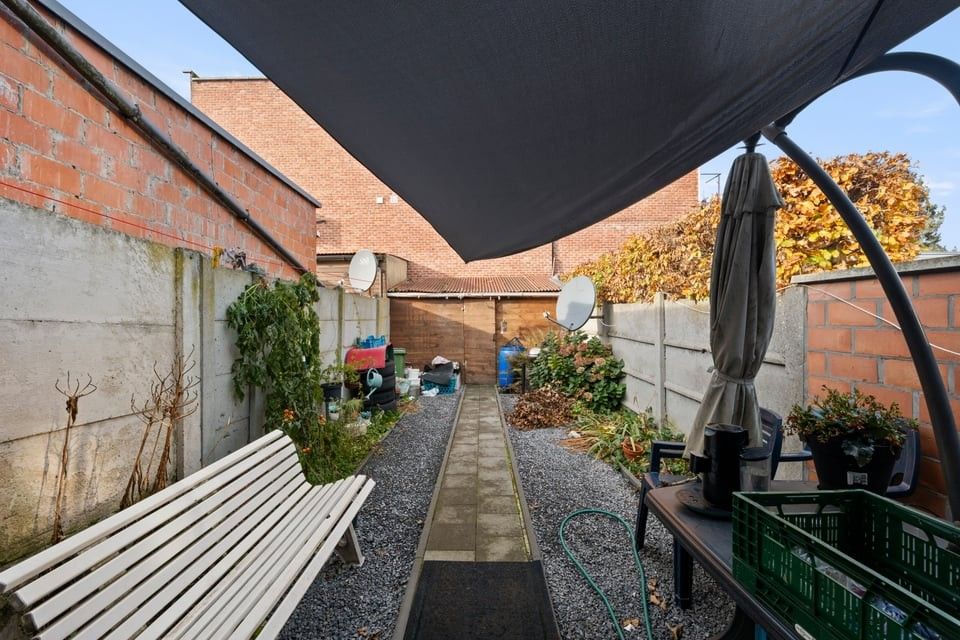VERHUURDE STADSWONING MET TUIN IN HET CENTRUM VAN SINT-TRUIDEN foto 15