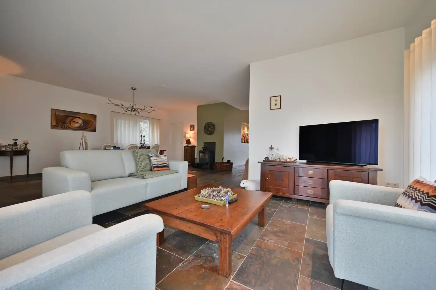 Hier woon je waar rust, ruimte en natuur samenvloeien foto 8