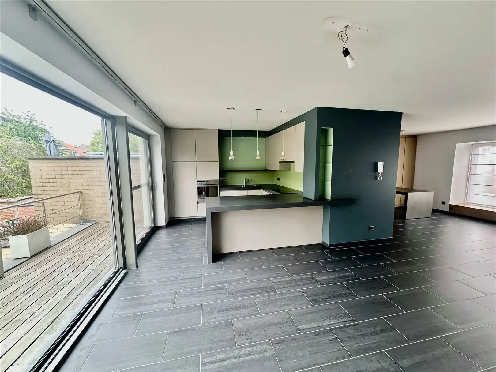 Beletagewoning te huur nabij de markt van Oudenaarde foto 5