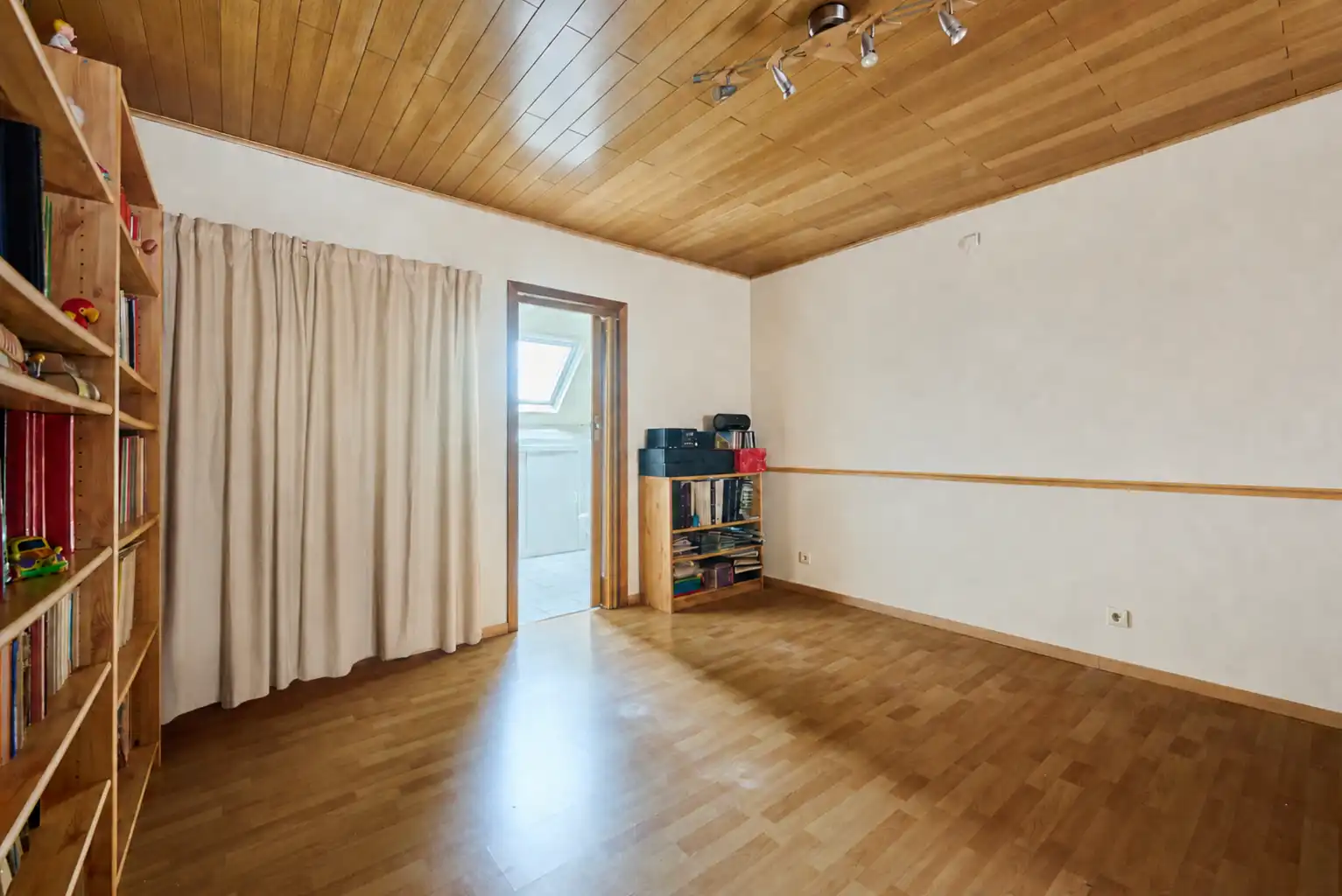 Huis te koop foto 19