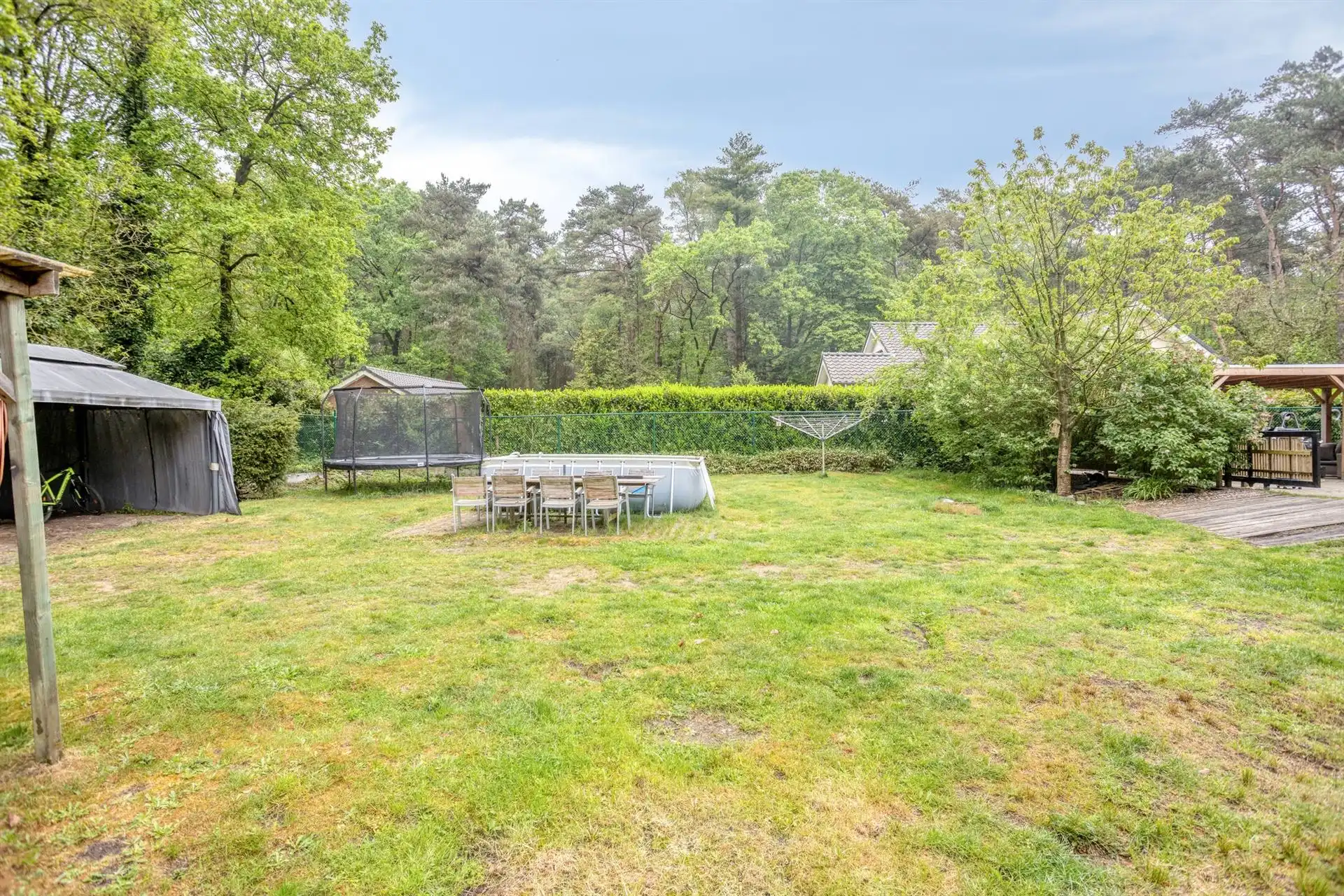Verzorgde recreatiewoning op een rustige, bosrijke locatie! foto 21