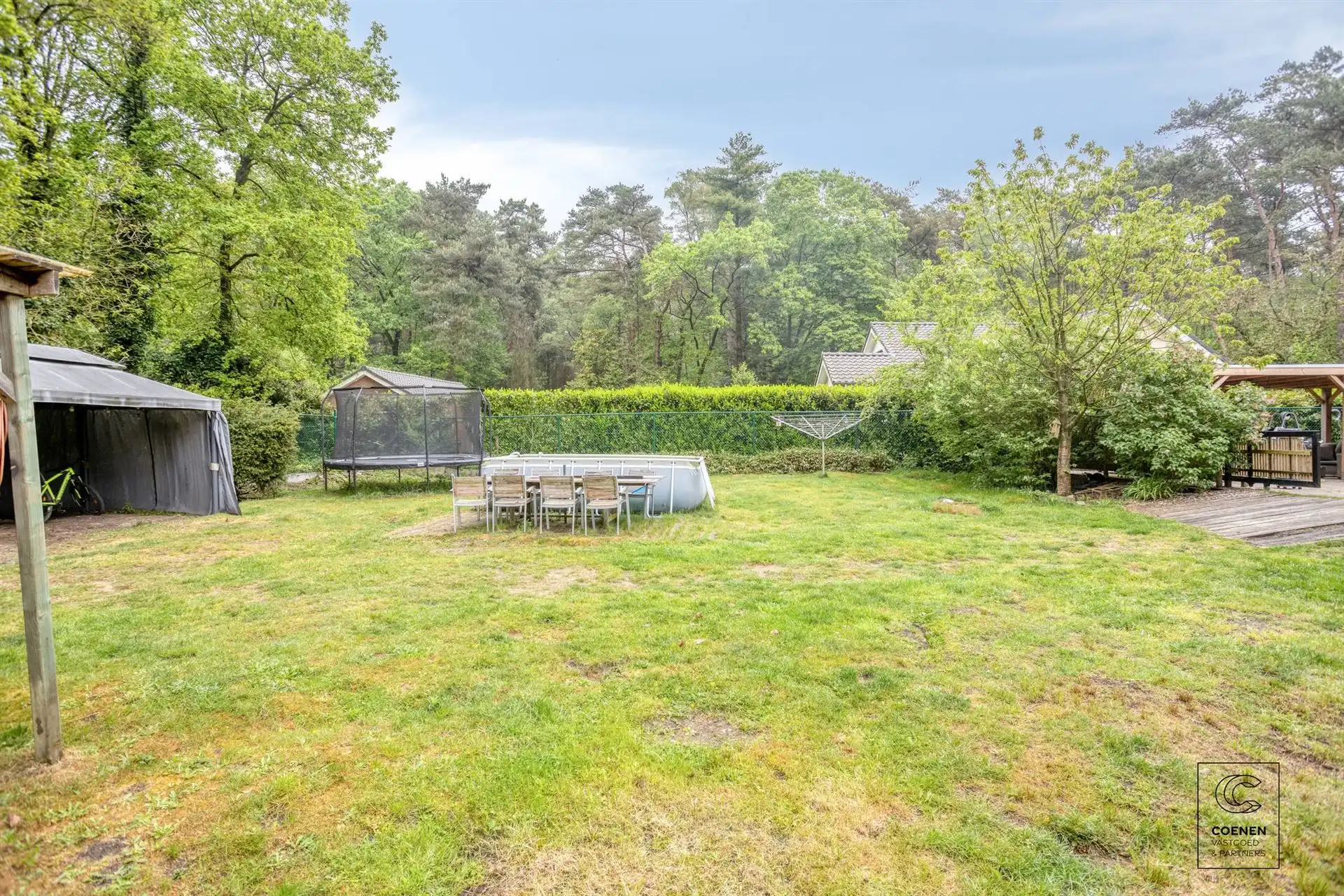 Verzorgde recreatiewoning op een rustige, bosrijke locatie! foto 21