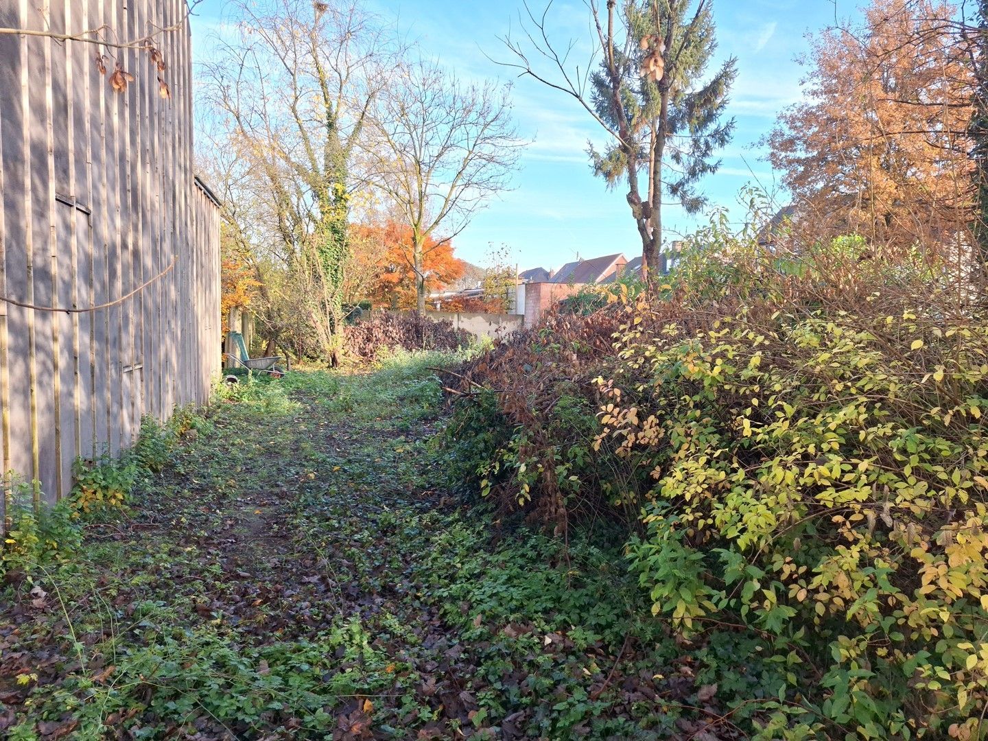 Uitstekend gelegen bouwgrond van 369m² foto 2