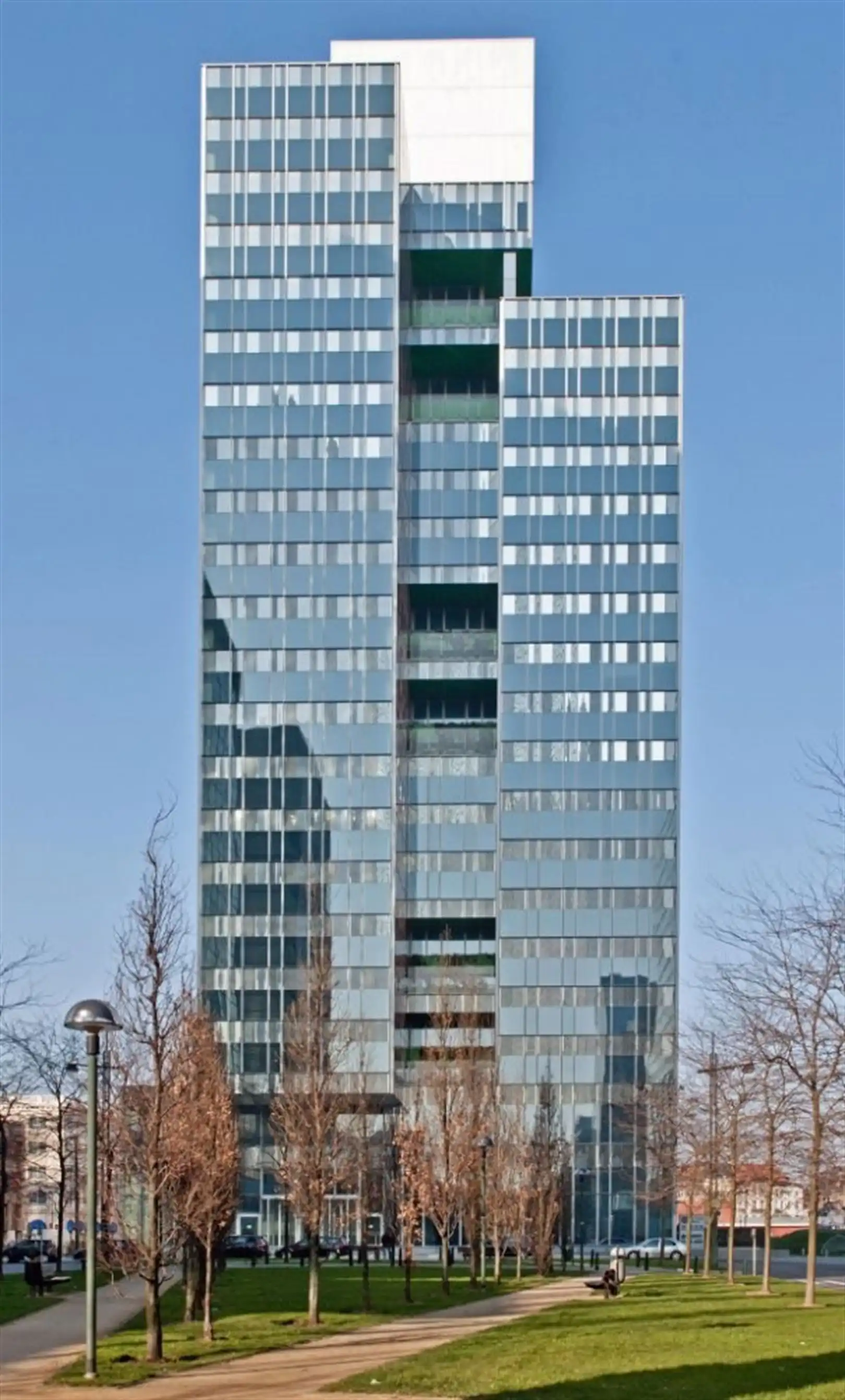 ZENITH: kantoren te huur vanaf 318m² foto {{pictureIndex}}