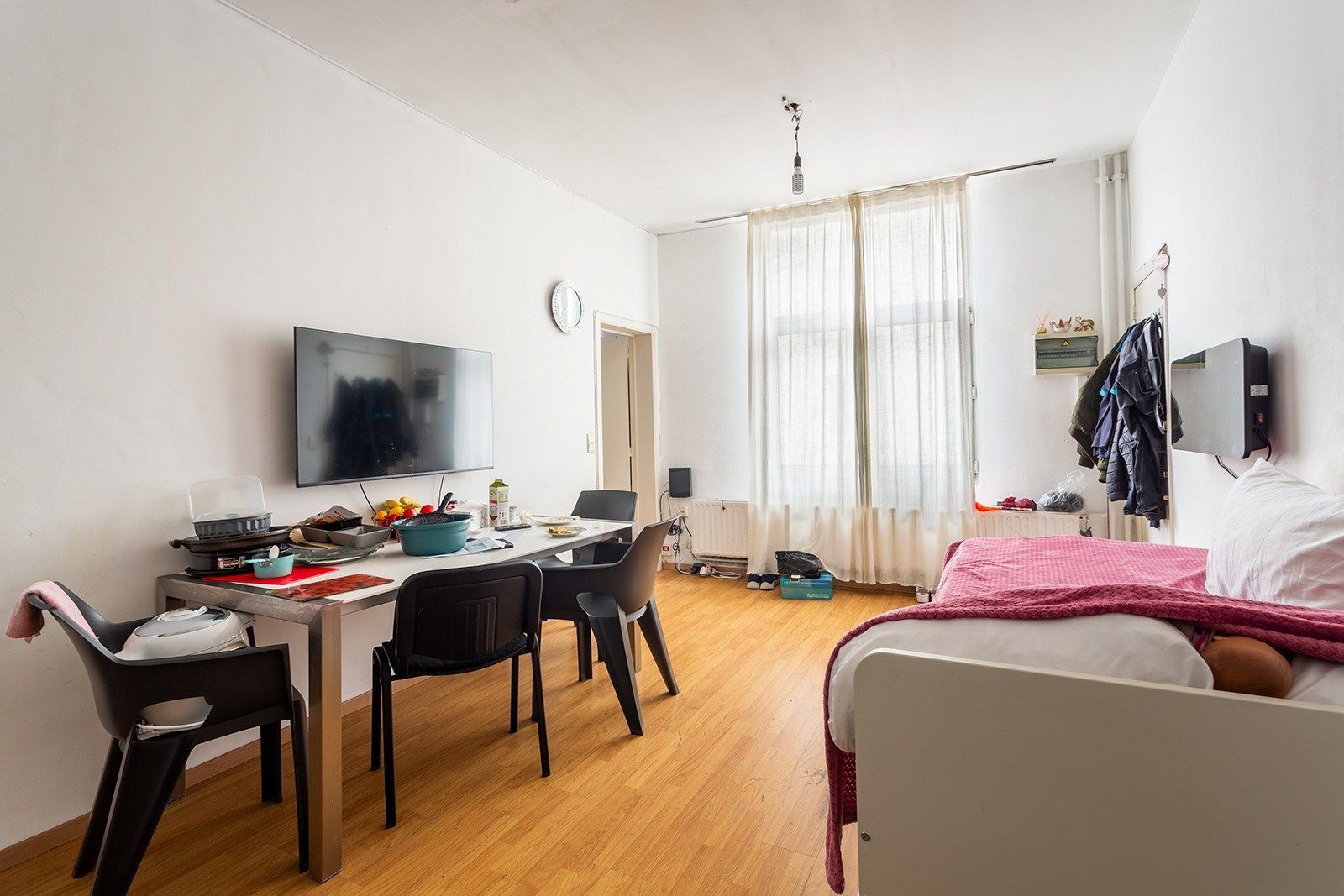 Opbrengsteigendom met 15 units, hoog rendement foto 4