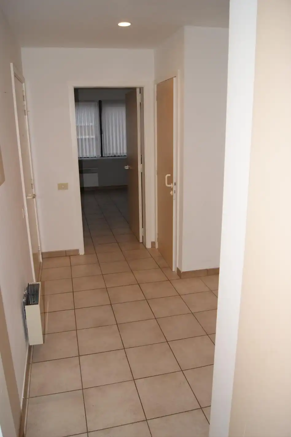 Ruim 2-slp appartement met zonnig terrasje, centrum Torhout foto 10