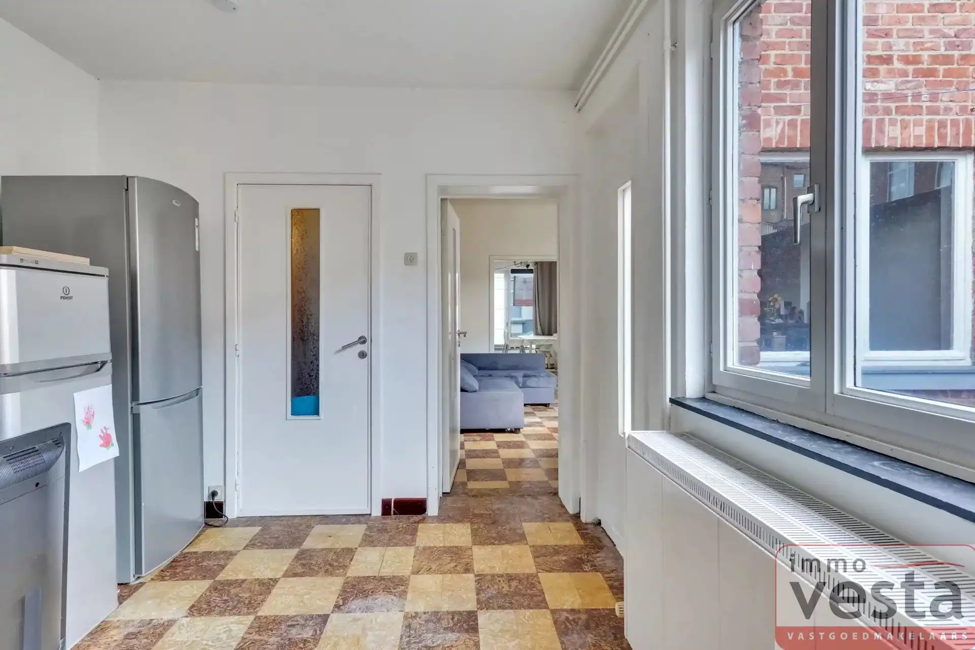 Degelijke eengezinswoning nabij centrum foto 8