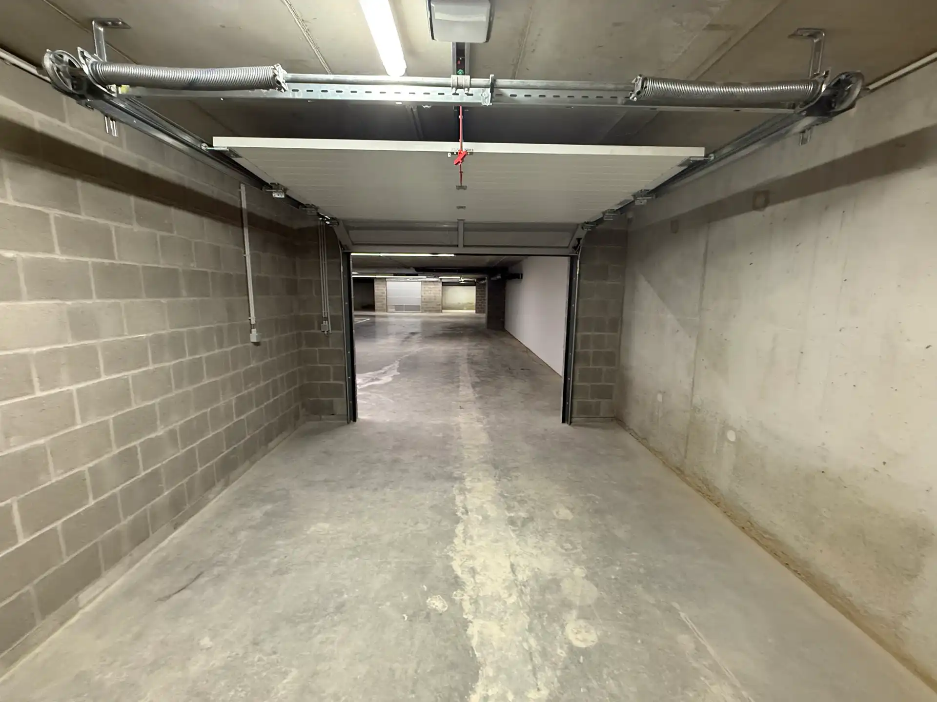 Garagebox in ondergrondse garage te Aarschot foto 6