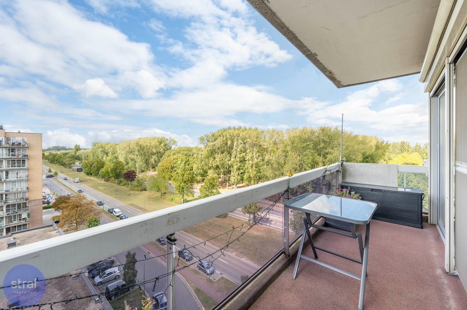 Fijn tweeslaapkamerappartement met nóg fijnere views foto 8