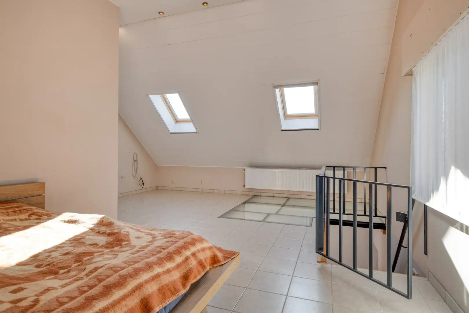 Rustig gelegen woning met 4 slpks en 2 badkamers op 691 m² te OLV Olen ! foto 18