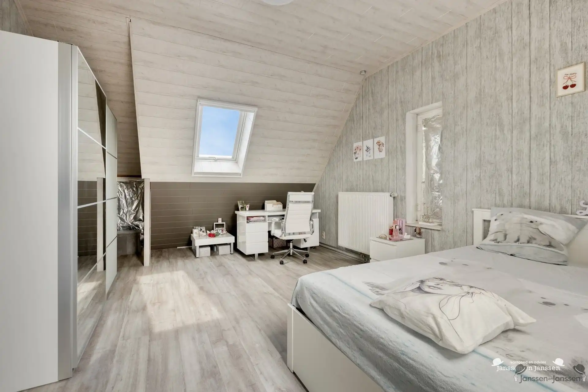 Ruime energiezuinige gezinswoning met 4 slaapkamers nabij het centrum van Zonhoven foto 21