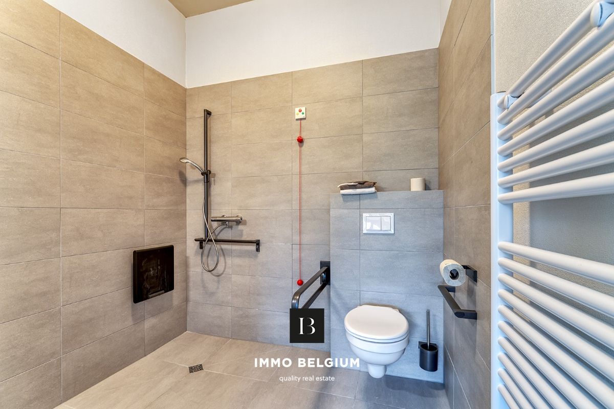 Prachtig assistentiewoning met tuin te De Haan foto 7