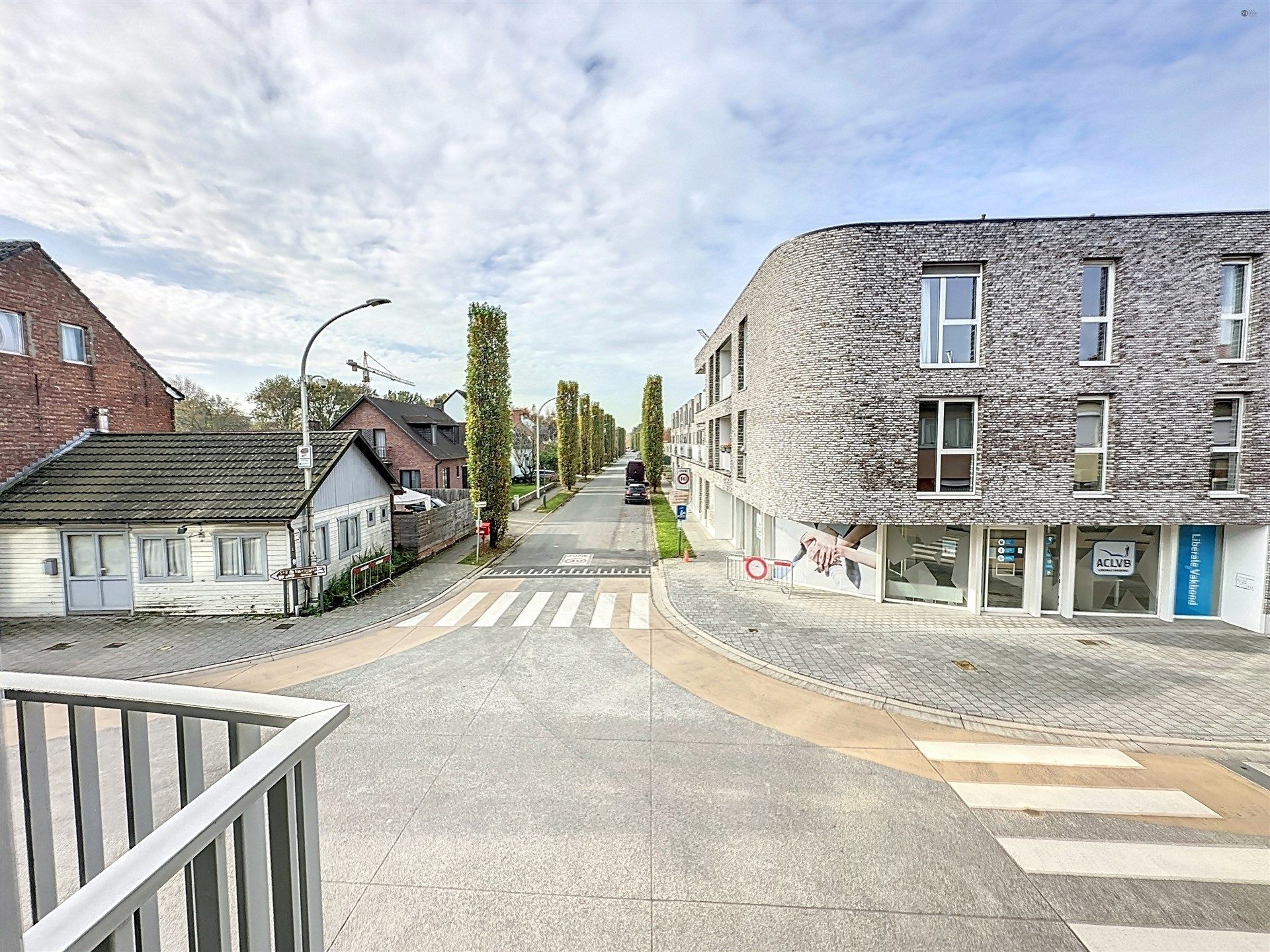 Instapklaar appartement met 1 slaapkamer en 2 terrassen. foto 14