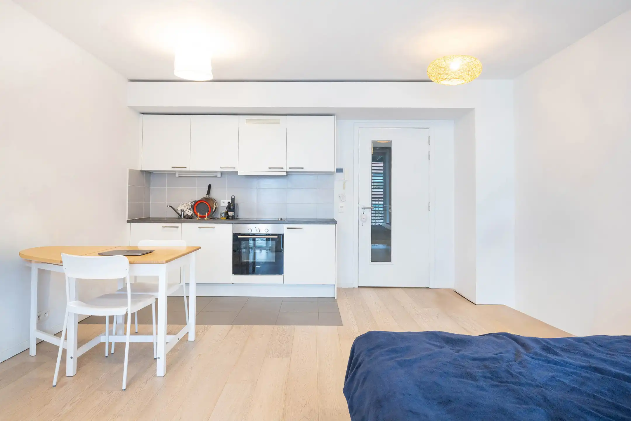 Nieuwe studio in de Europese wijk! foto 5