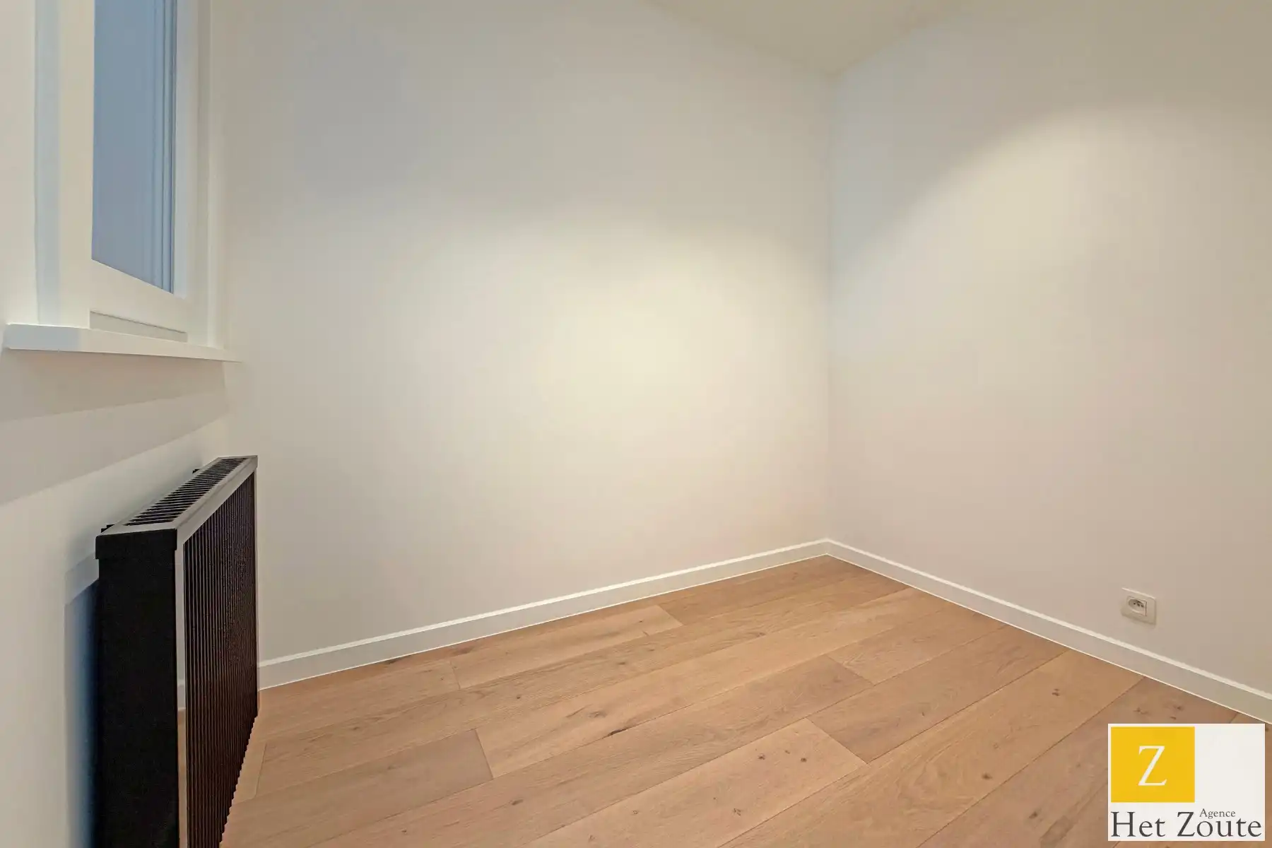 Gezellig instaplaar appartement op enkele passen van Zeedijk foto 8