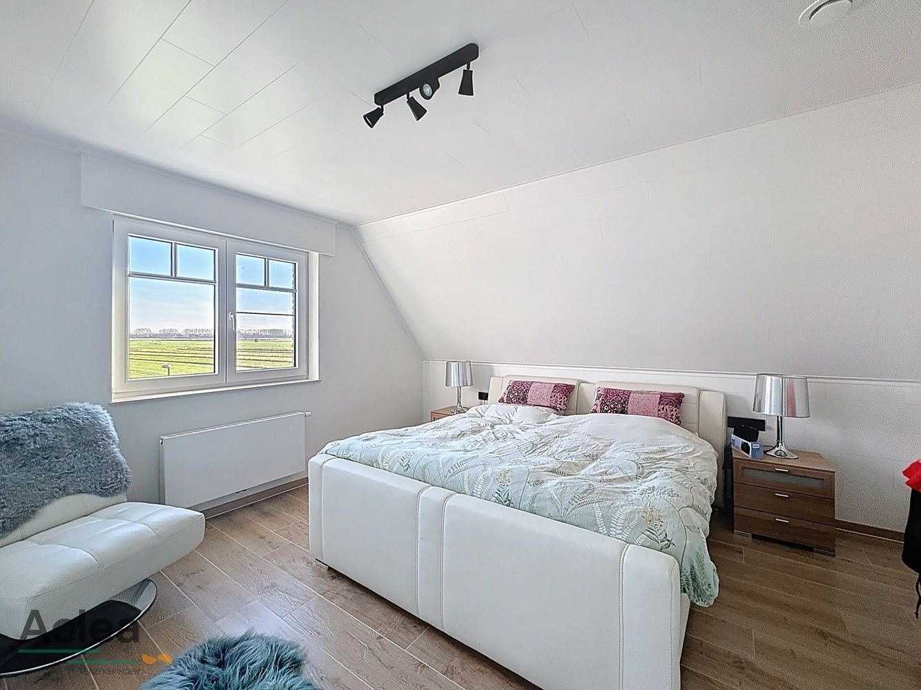 Prachtige woning met 3 slpks op een praktische locatie foto 15